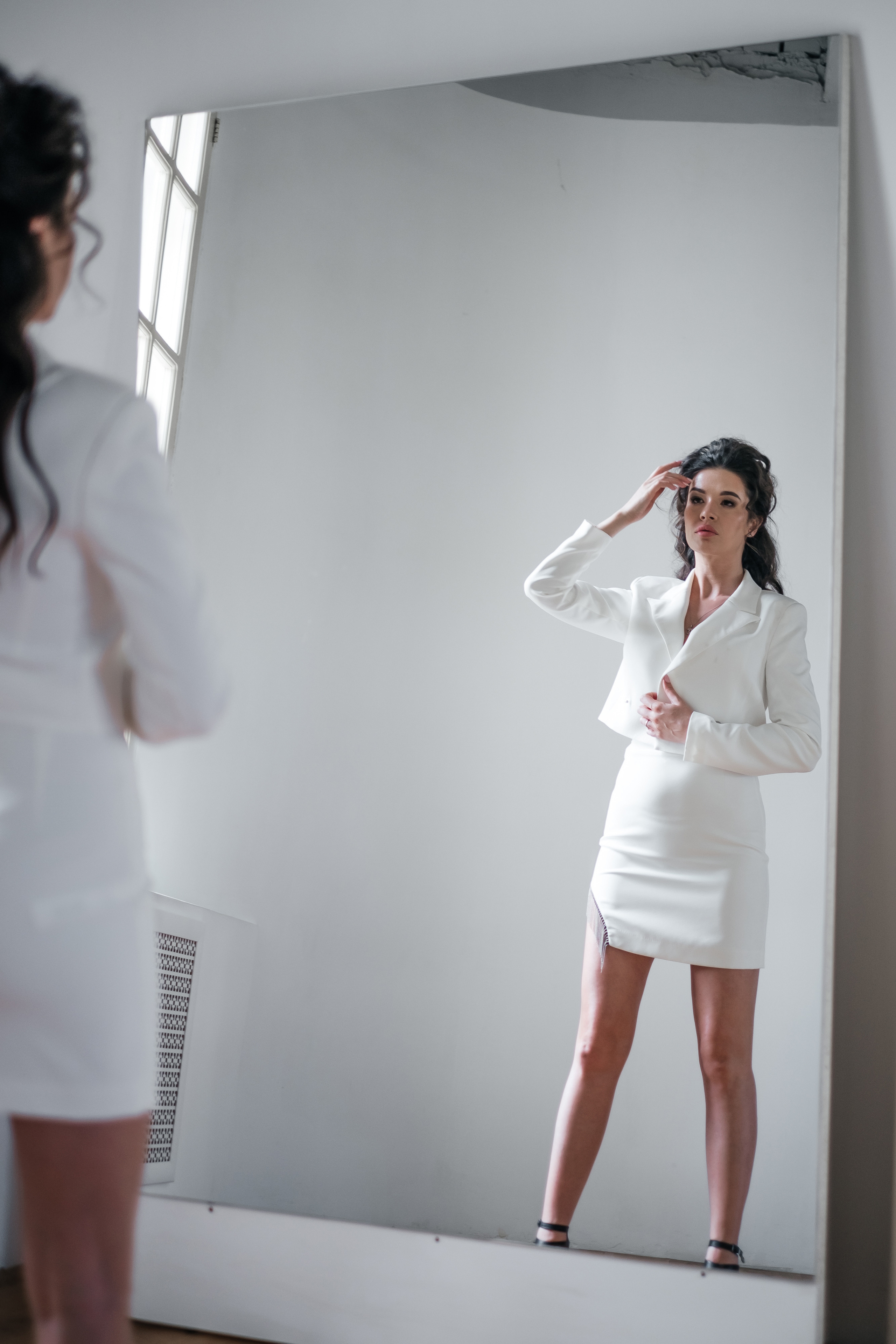 Белый дом. Не смотри на других, смотри внутрь себя