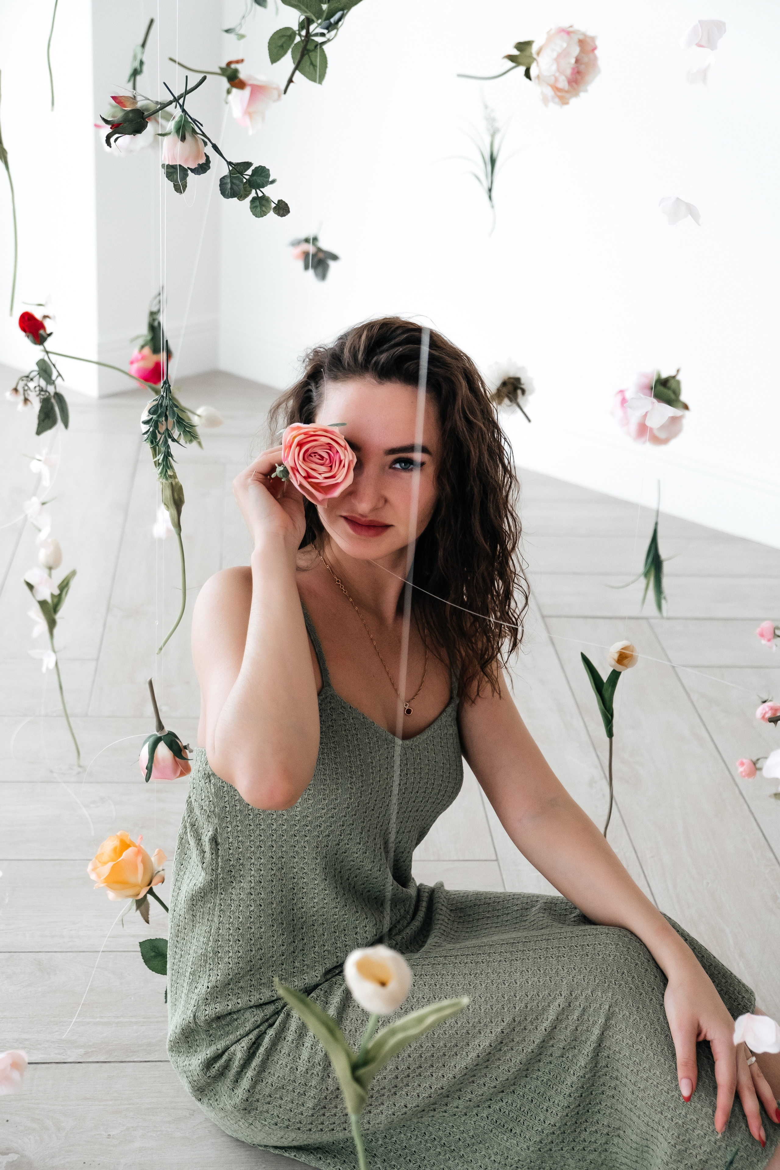 Кристина. Не смотри на других, смотри внутрь себя