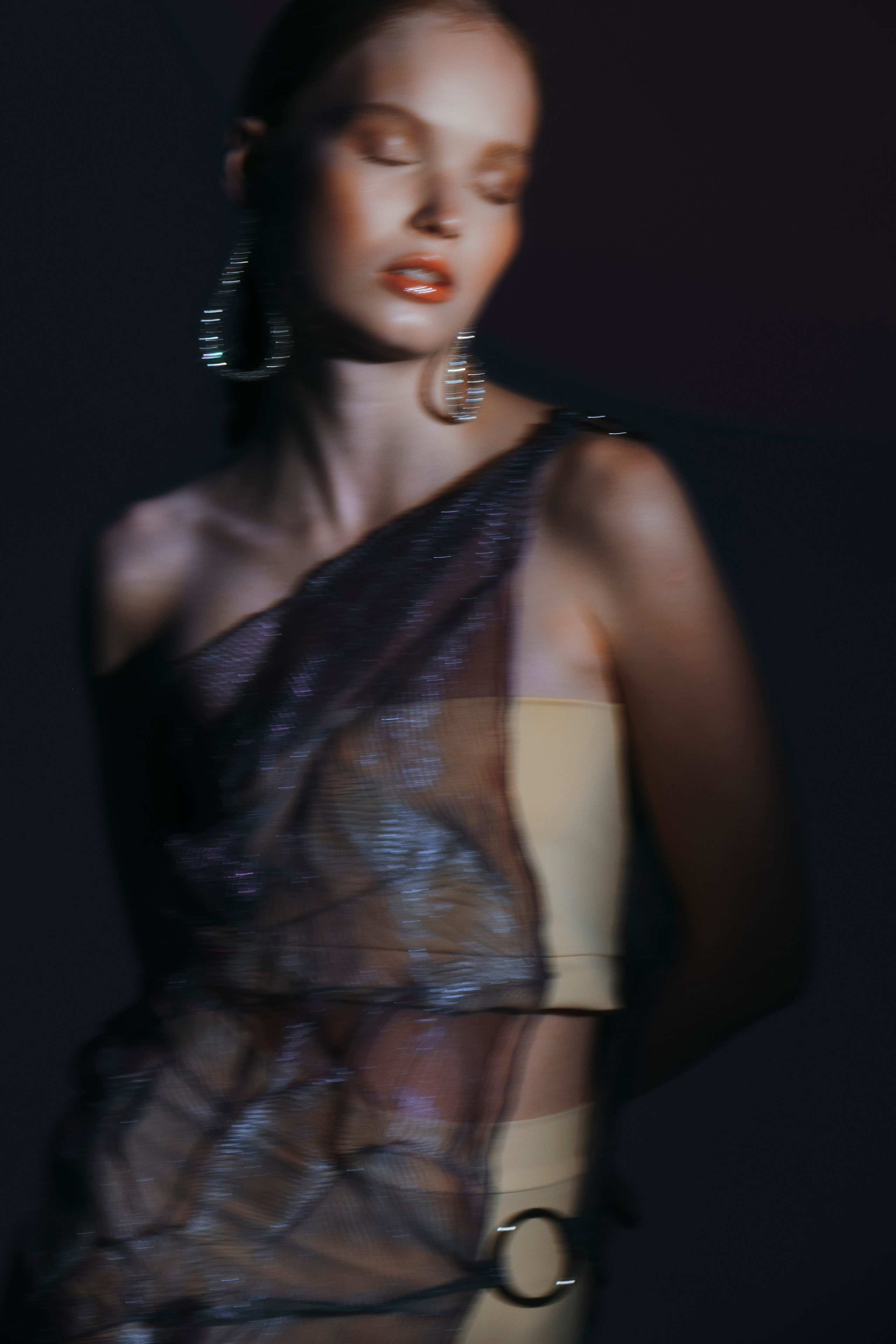 Дом фотографов. Не смотри на других, смотри внутрь себя