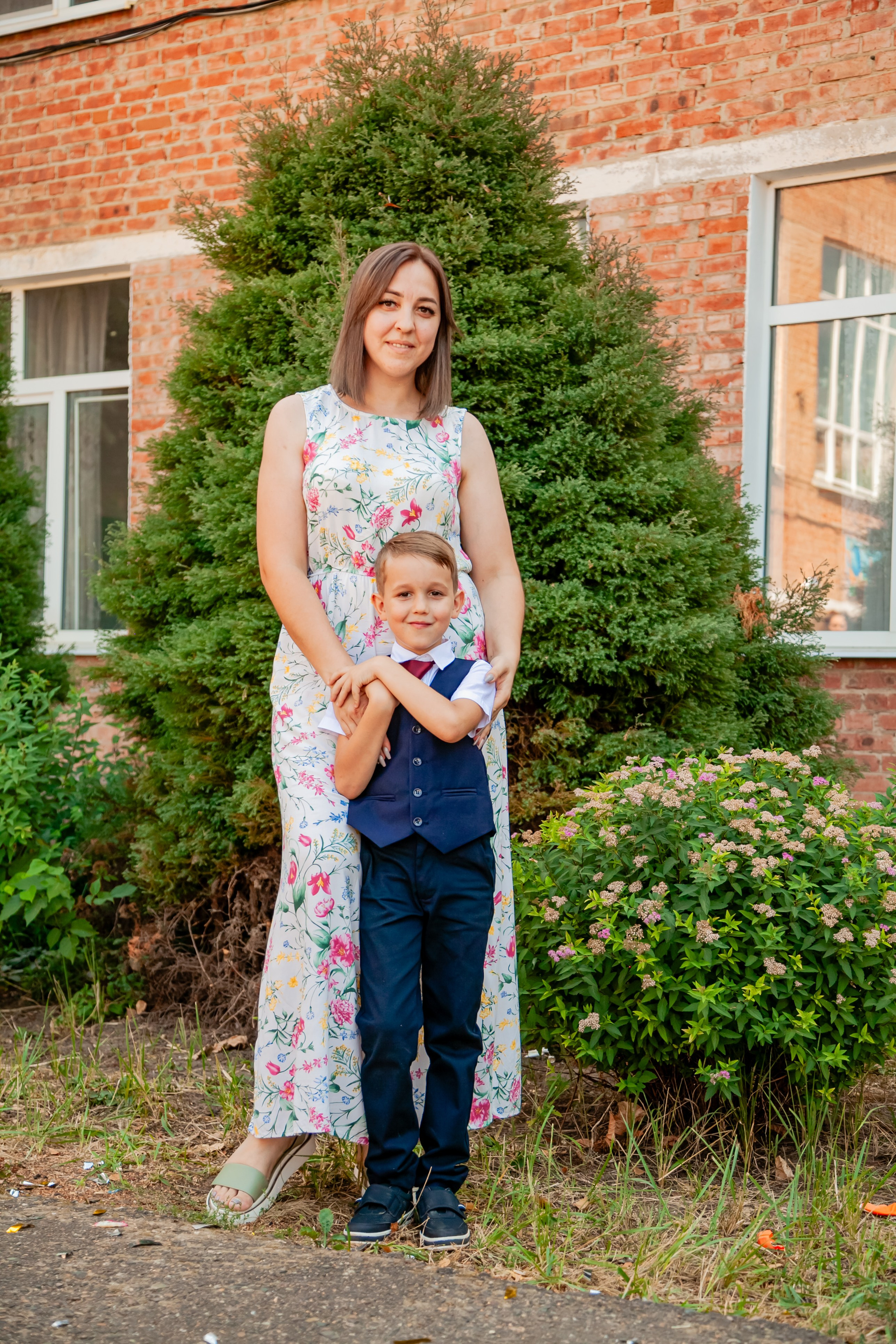 1 сентября линейка. Свадебный и семейный фотограф в Армавире