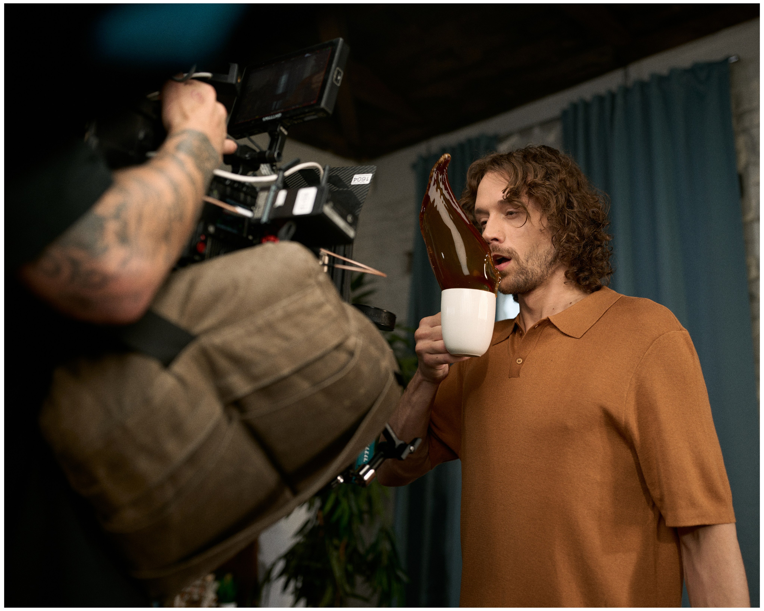 NICE LOFT. ANNA — PHOTOGRAPHER