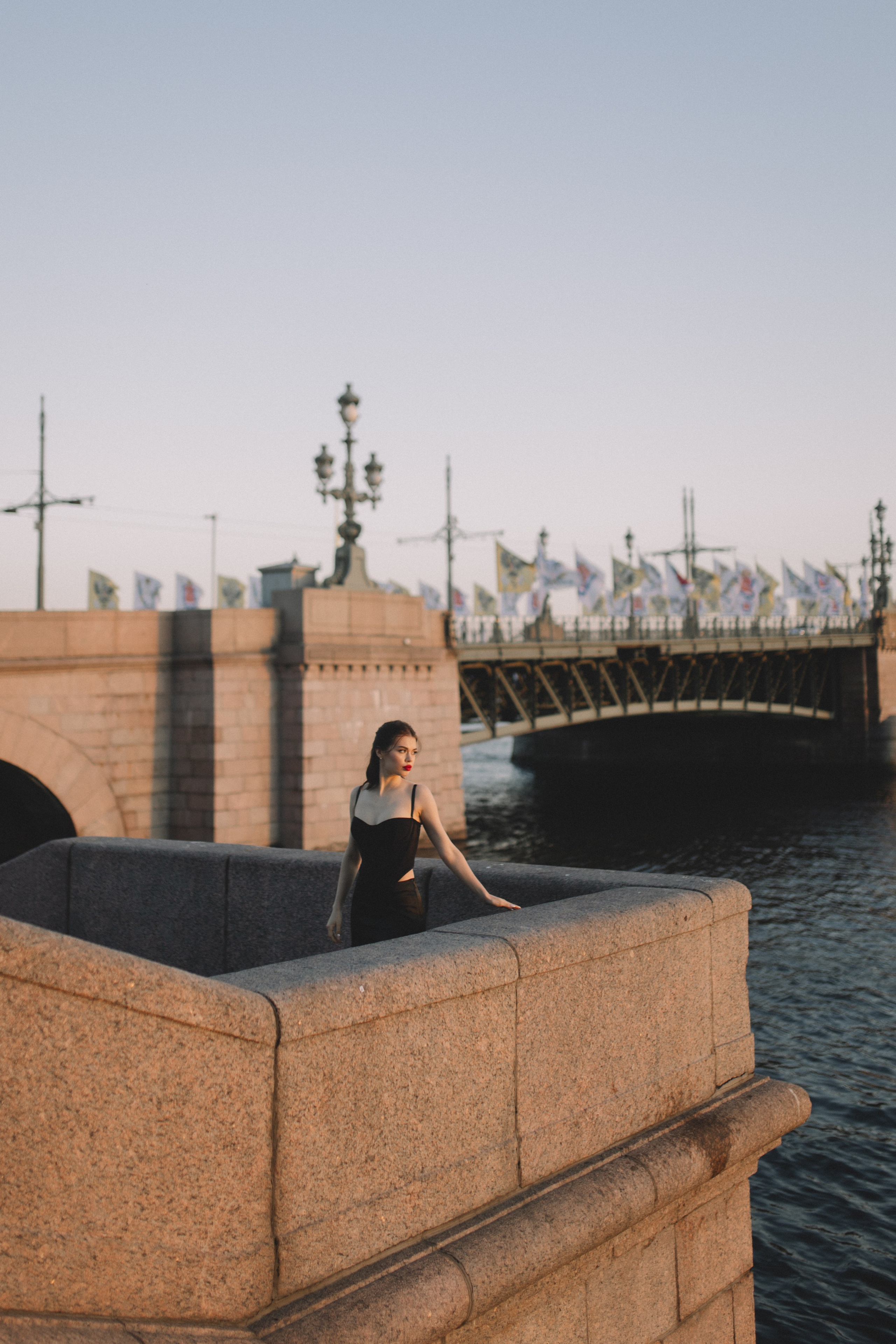 Рассвет в городе мостов. Фотограф и видеограф в Мурманске, Москве Екатерина Нечаева