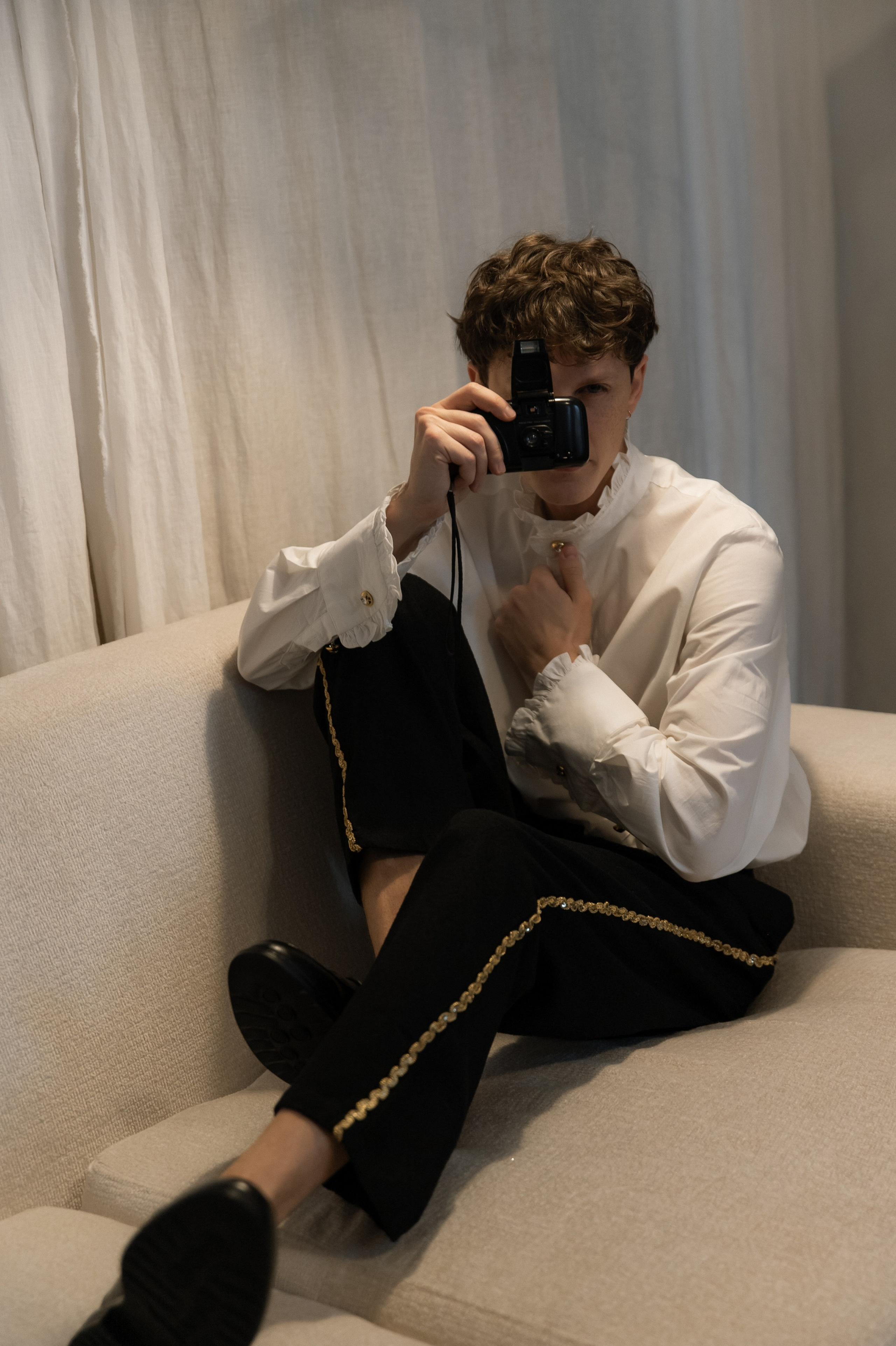 Свадебная съемка в исторической квартире на Чистых прудах. Ярослава Ерина — свадебный фотограф в Москве