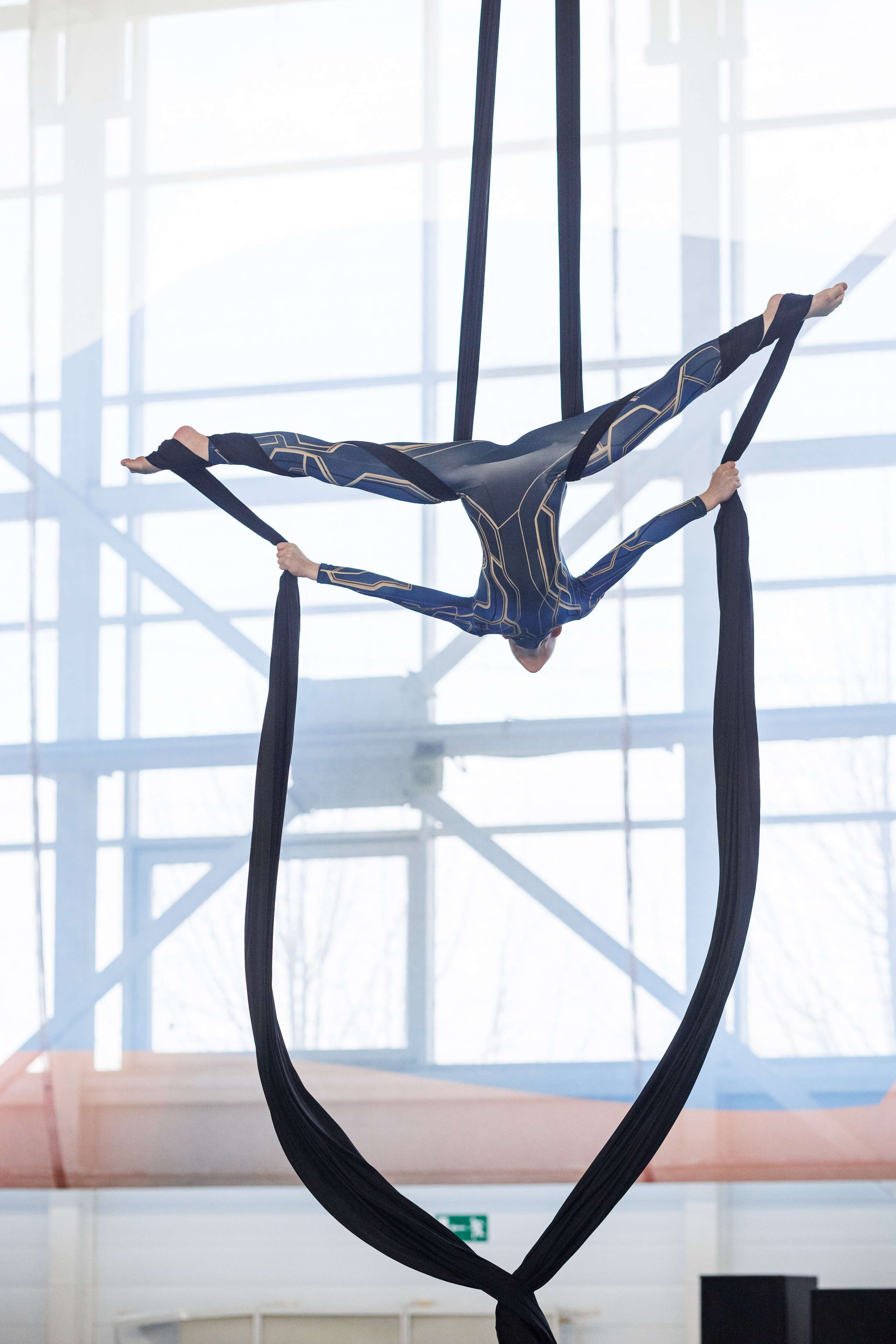 Воздушная гимнастика. Фотограф Шейдаев Эмин г. Волгоград