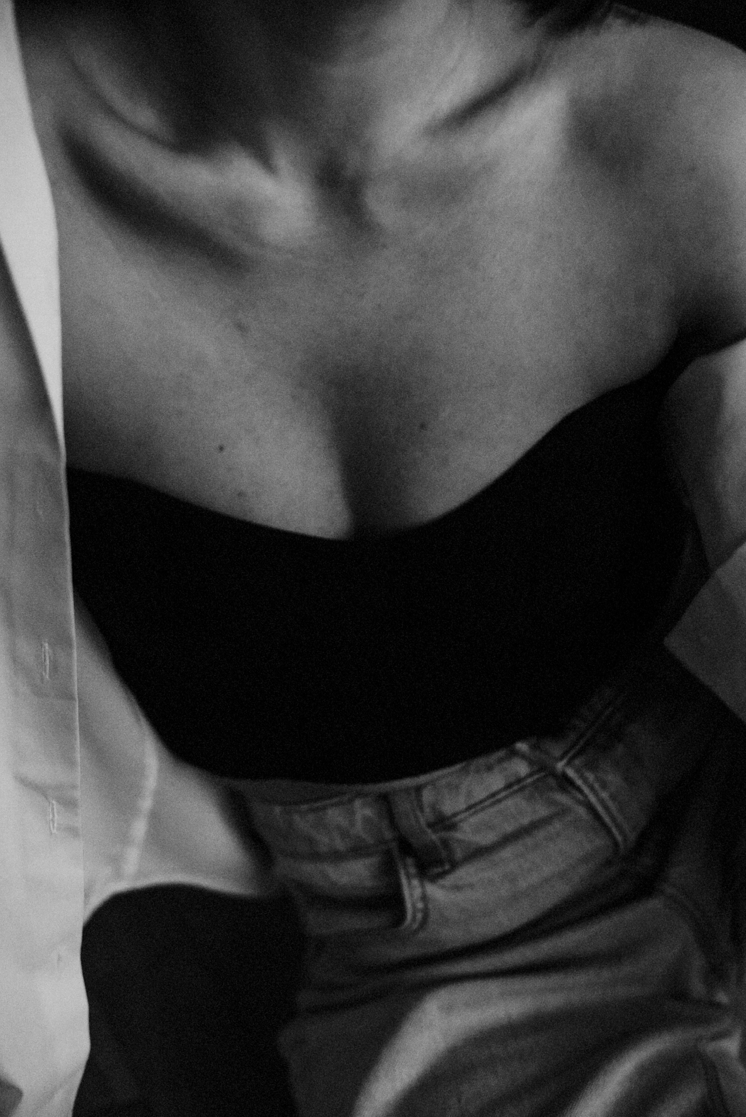 девушка в студи женская фотосессия в студии женская съемка