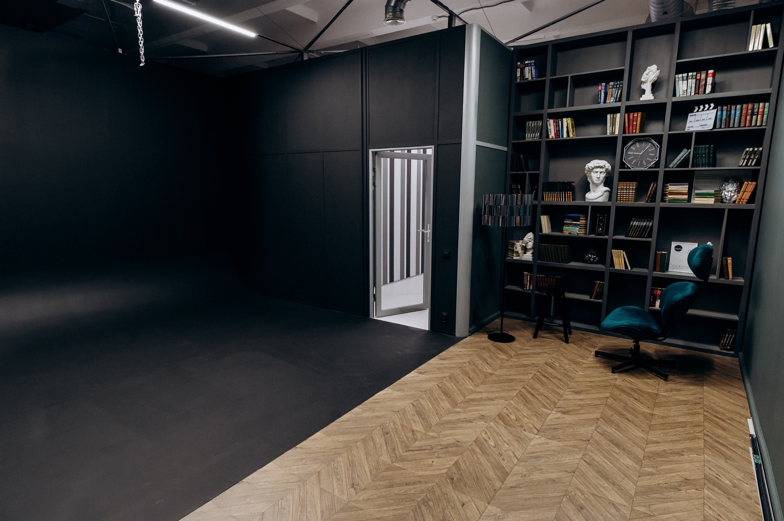 Фотостудия МОНОХРОМ. Женский фотограф Варушкина Елена