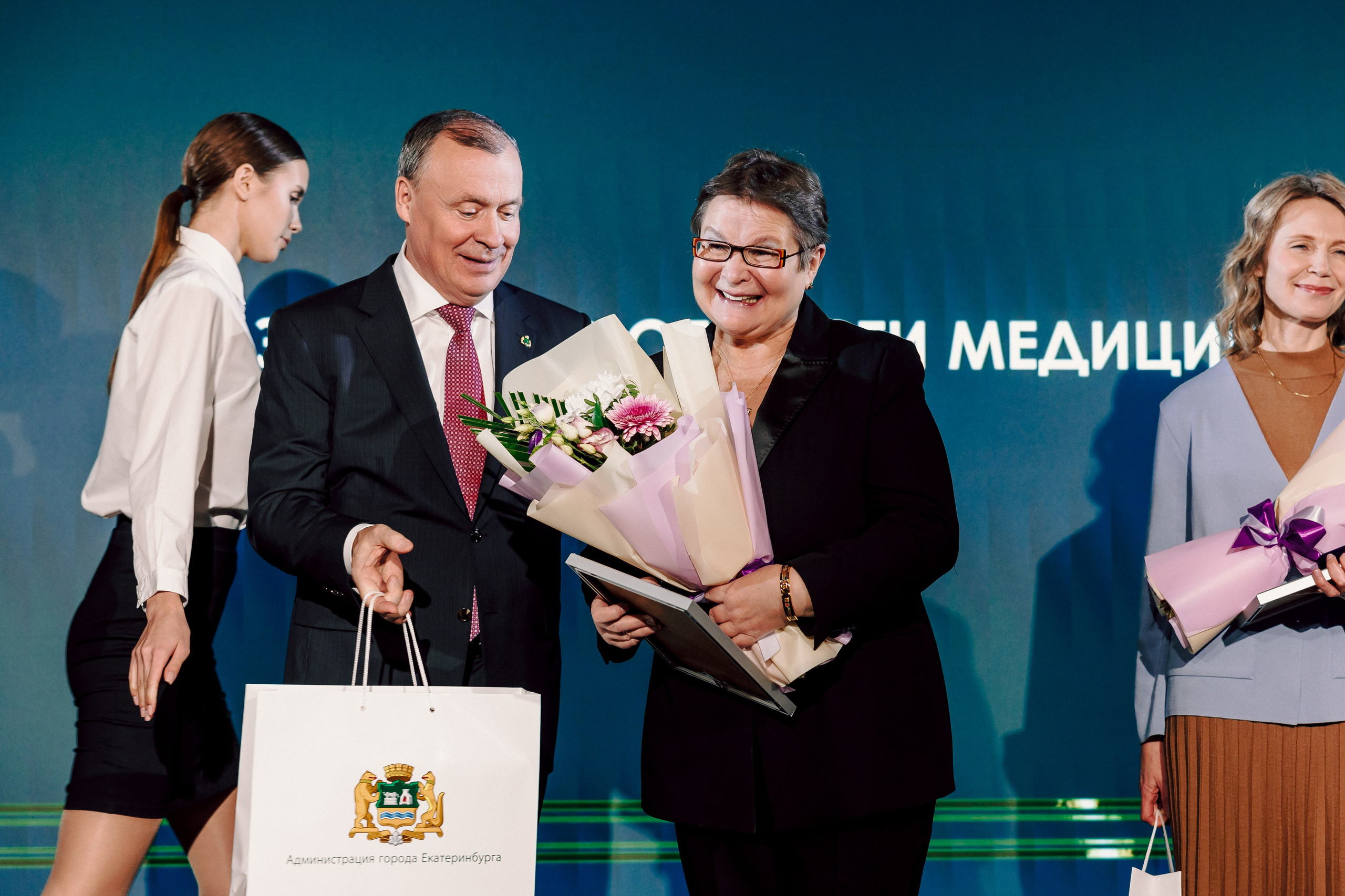 XXVI Церемония вручения премии имени В. Н. Татищева и Г. В. Де Геннина. Лёшка Варзегов — фотограф