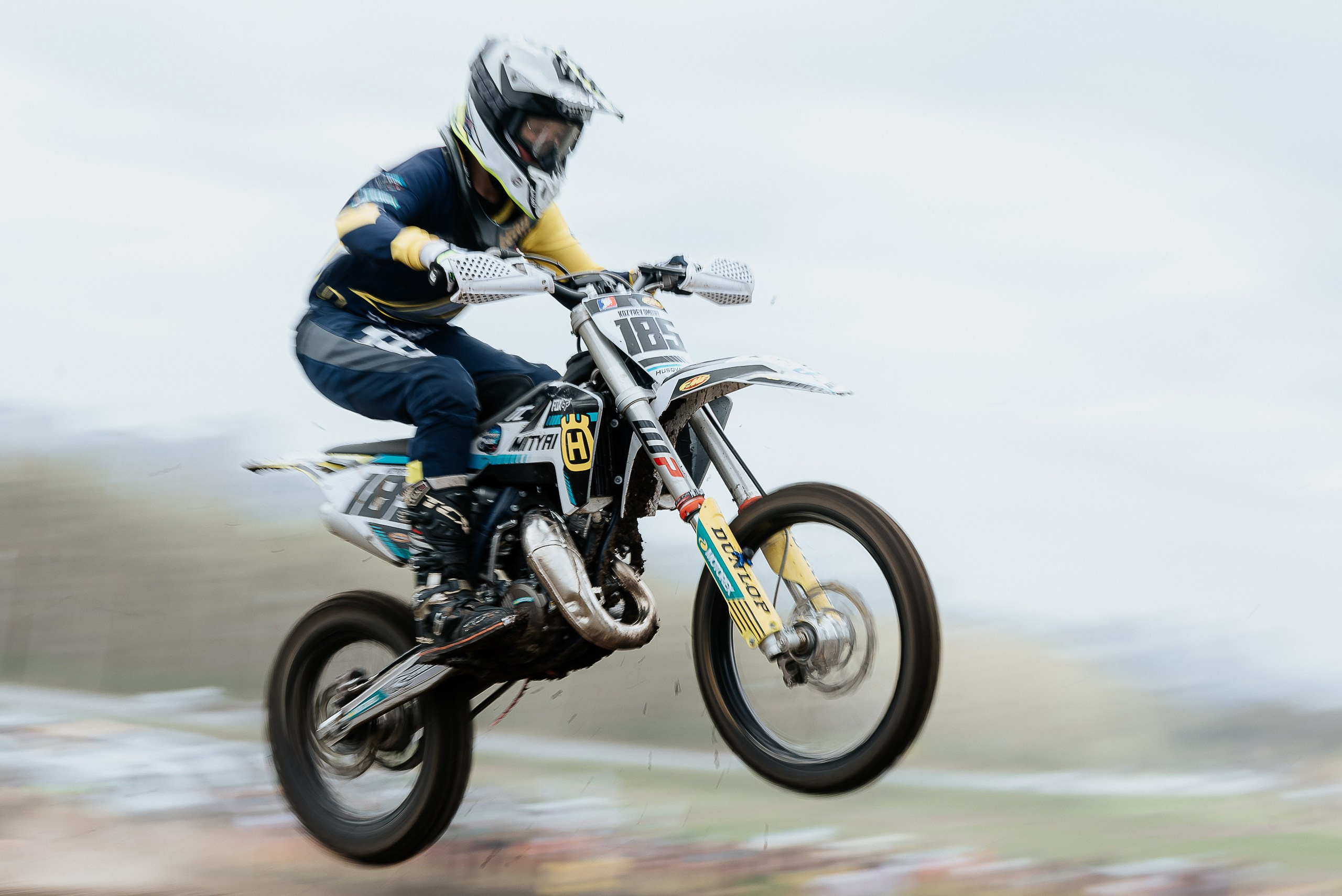 10.05.2024 — Чемпионат Кузбасса по мотокроссу. Репортажный фотограф в Кемерово