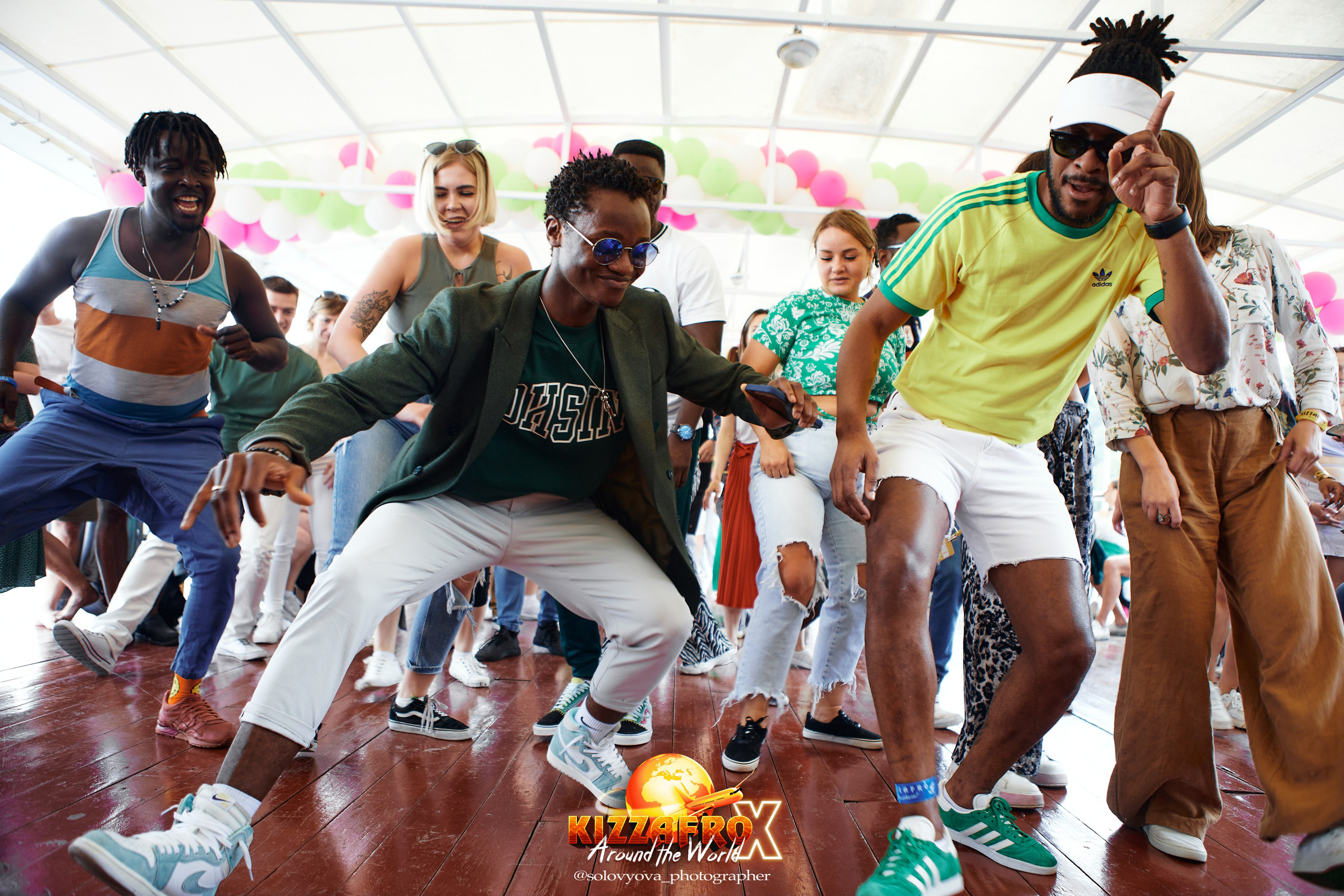 Boat party. Свадебный фотограф