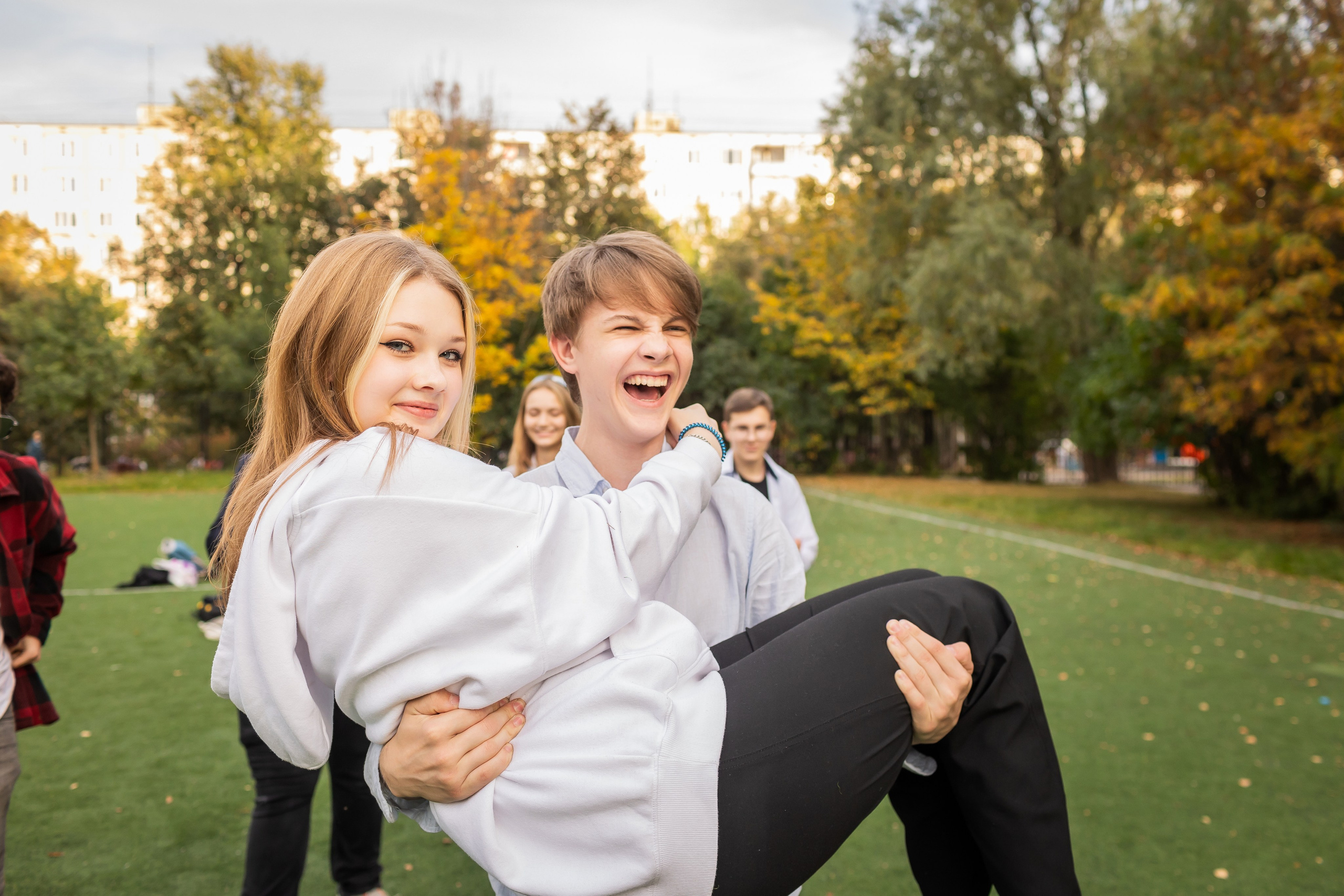 9 класс для выпускных альбомов. Семейный фотограф в Москве Наталья Чуб, заказать Фотокнигу