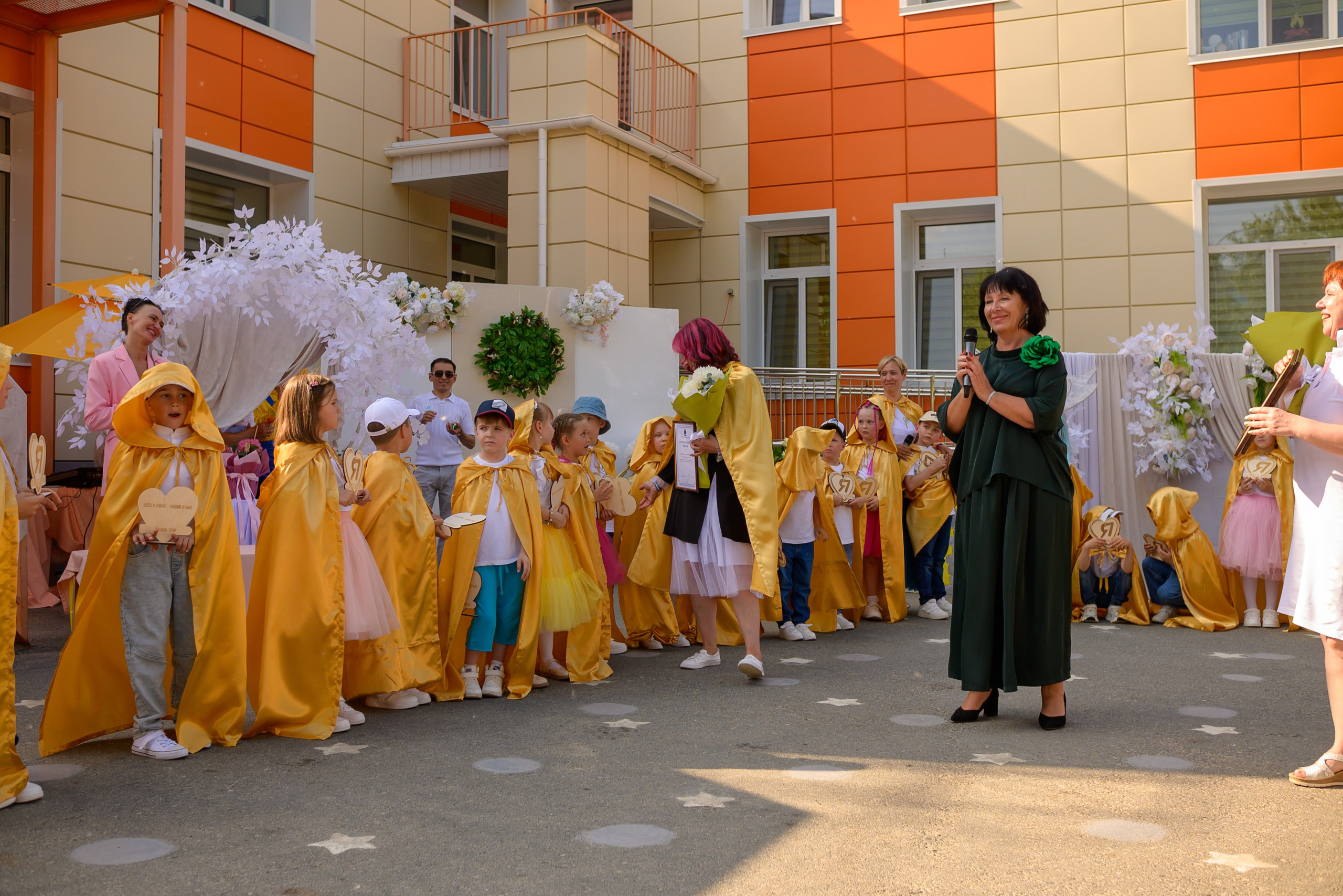 Репортаж выпускного группа «Фантазёры» 3 садик. Фотограф новорожденных, семейный детский в Тюмени Татьяна Морозова