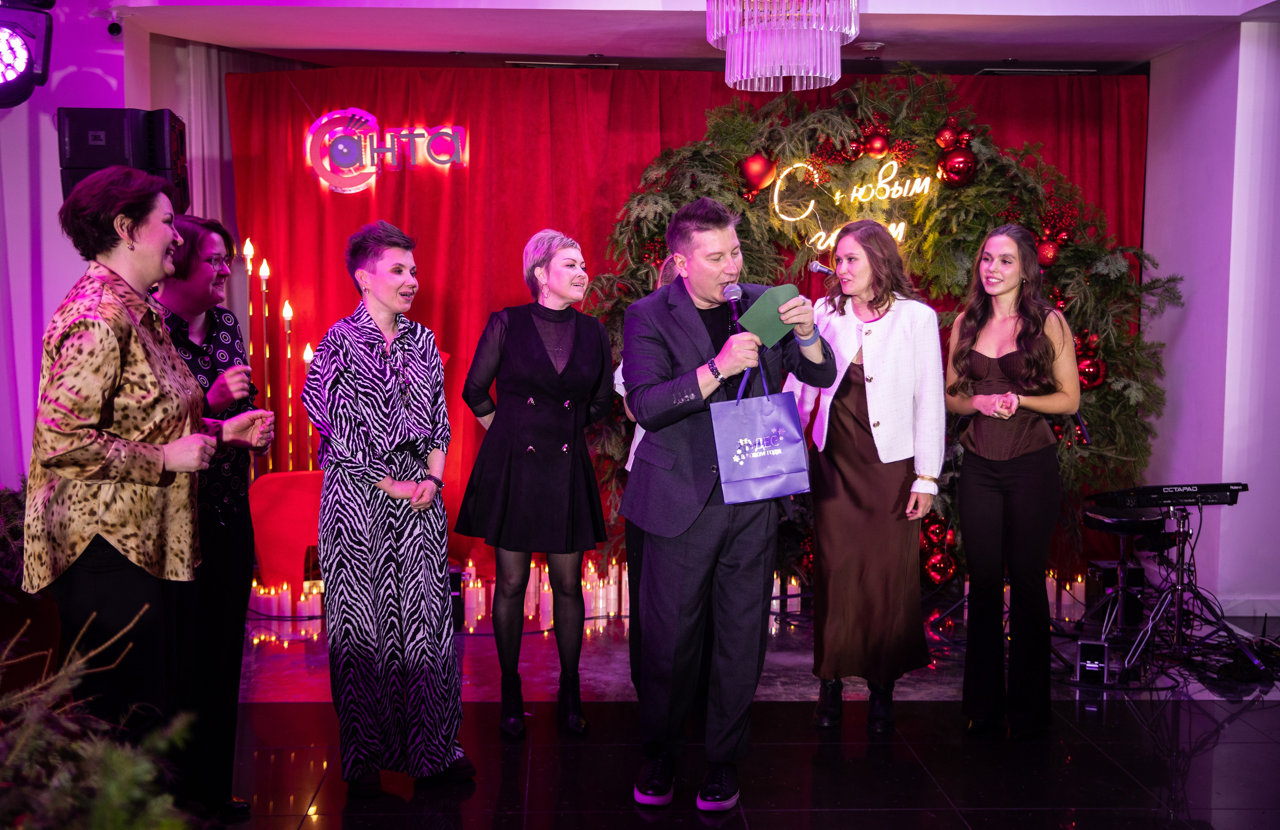 Корпортатив Санта. Amore ore. Репортажный и свадебный фотограф в Челябинске Елисеев Павел