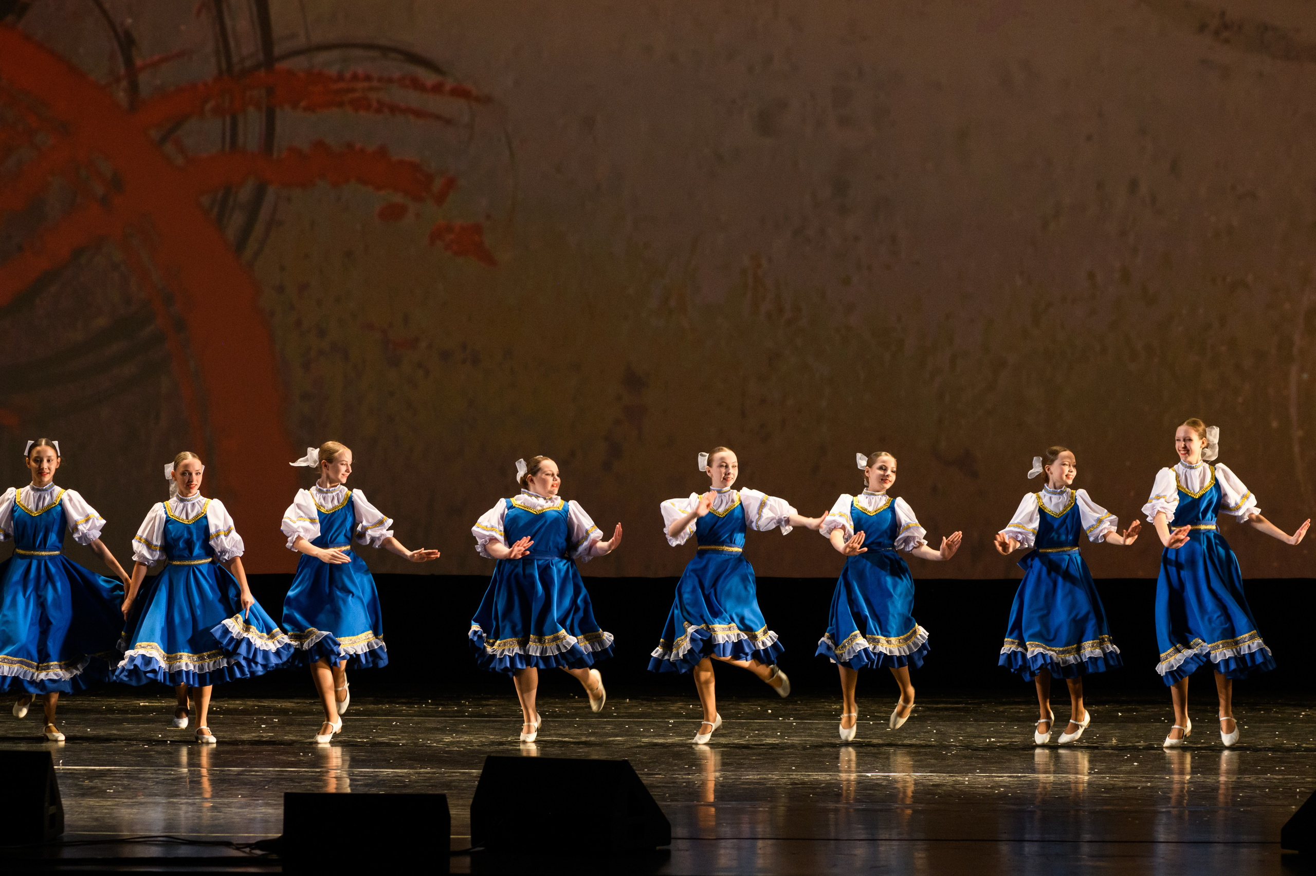 23 апреля, часть 2, БКЗ Октябрьский, г. Санкт-Петербург. Золотое яблочко