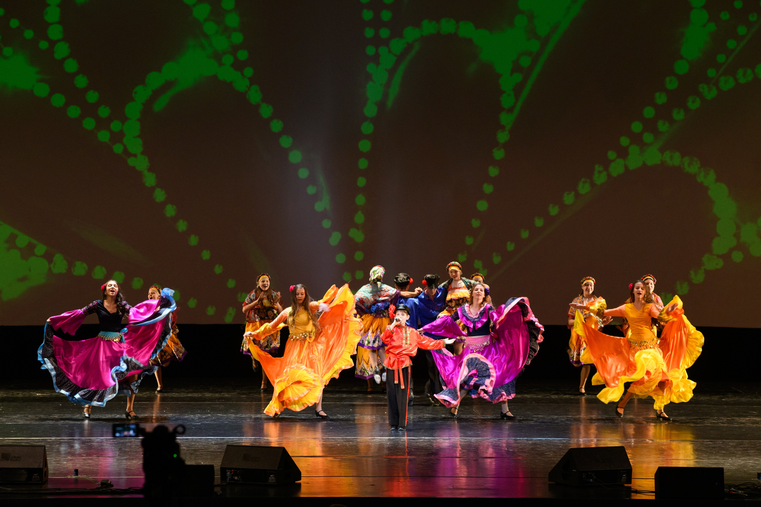 23 апреля, часть 2, БКЗ Октябрьский, г. Санкт-Петербург. Золотое яблочко