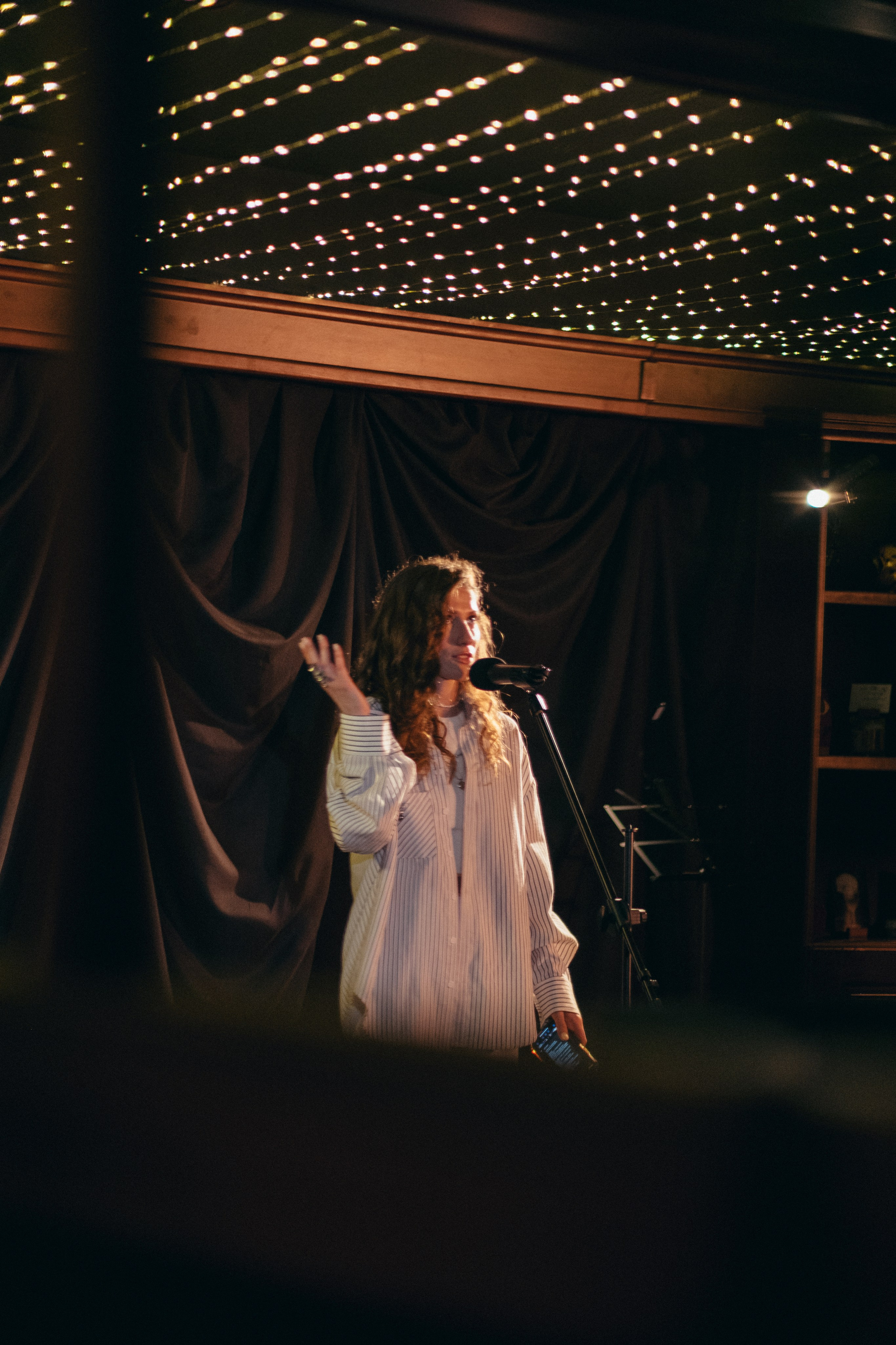 Поэтические встречи «Уютные чтения». Репортажный фотограф в Сочи Екатерина Вежливцева