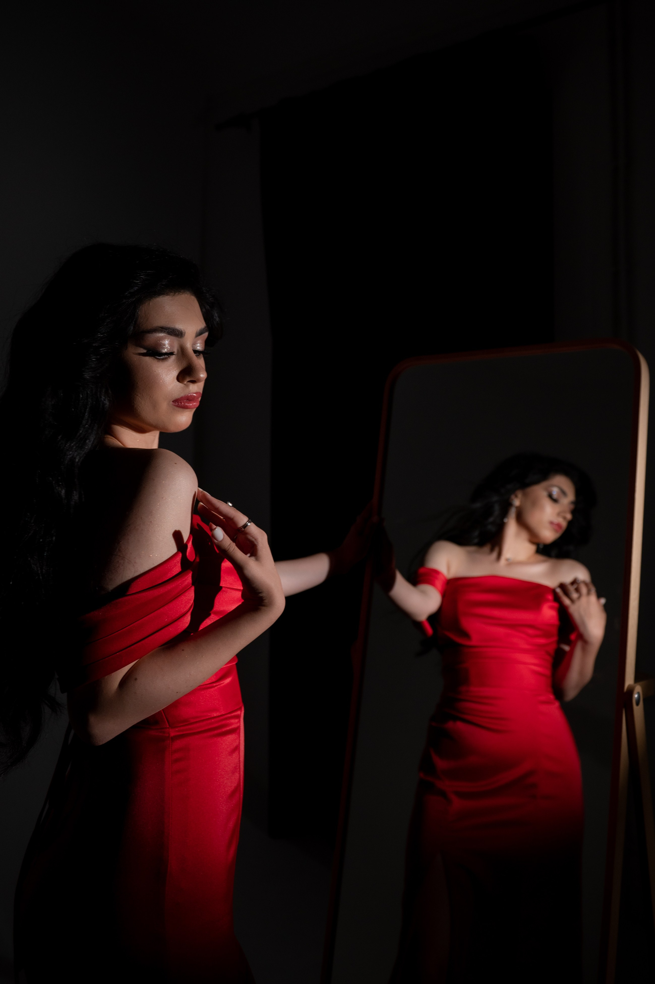 Красный шёлк. ТВОЁ ФОТО | ВИДЕО