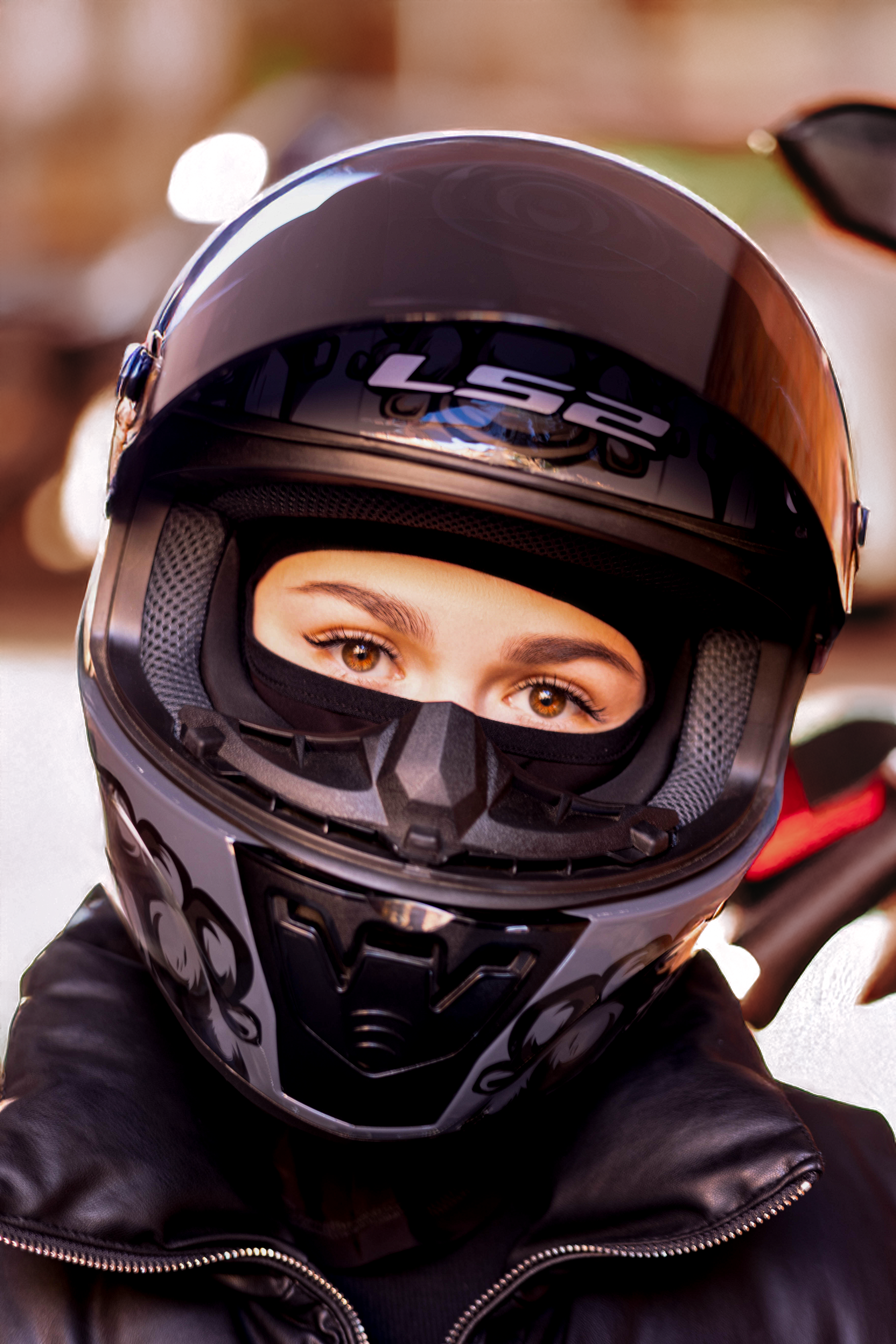 МОТО. Женский и свадебный фотограф в Санкт-Петербурге Элизабет Ланцова. Будуарные съемки, свадебные съемки, лавстори, контент-съемка