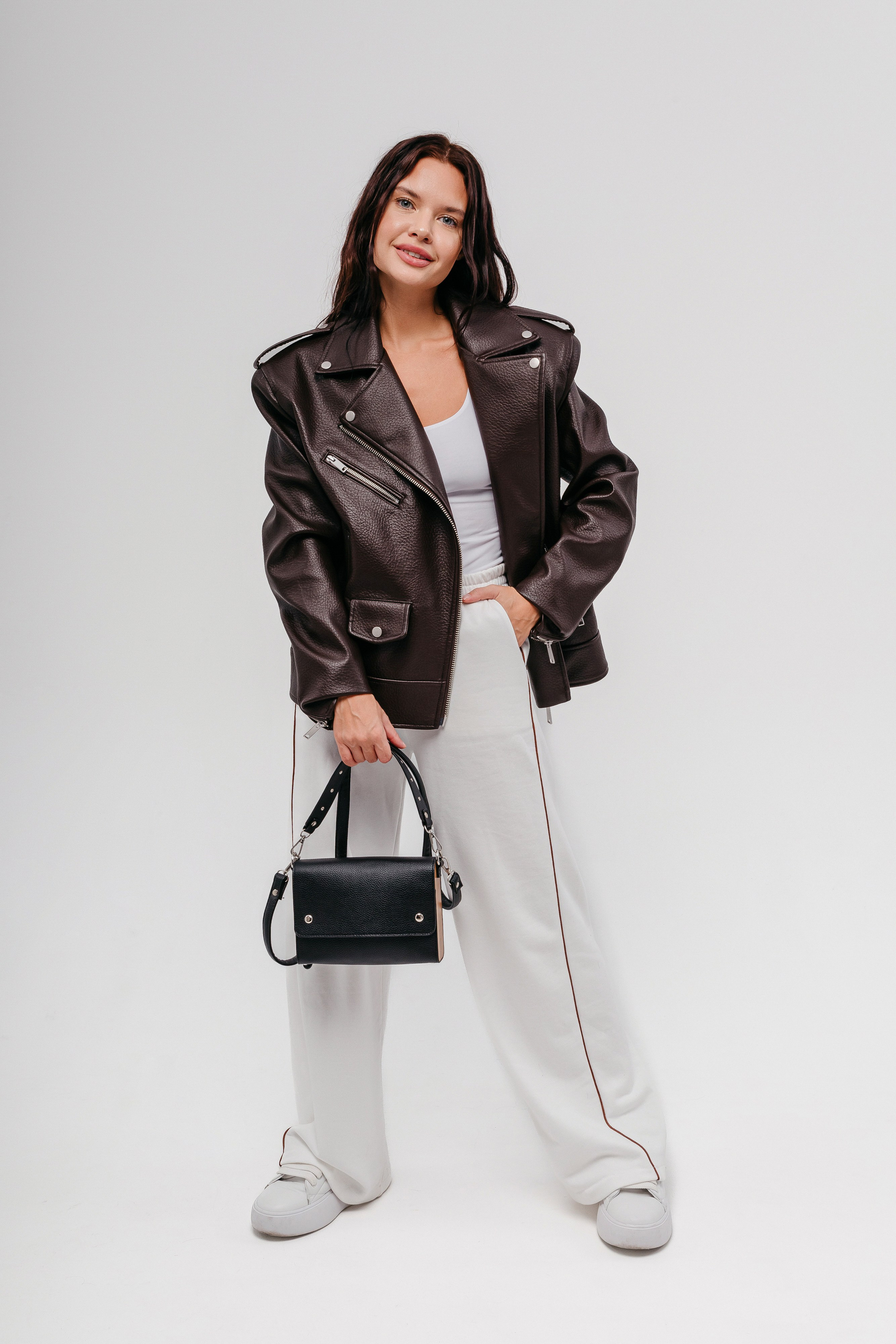 Съёмки для маркетплейсов. Свадебный, семейный, интерьерный фотограф в Краснодаре Денис Голощапов