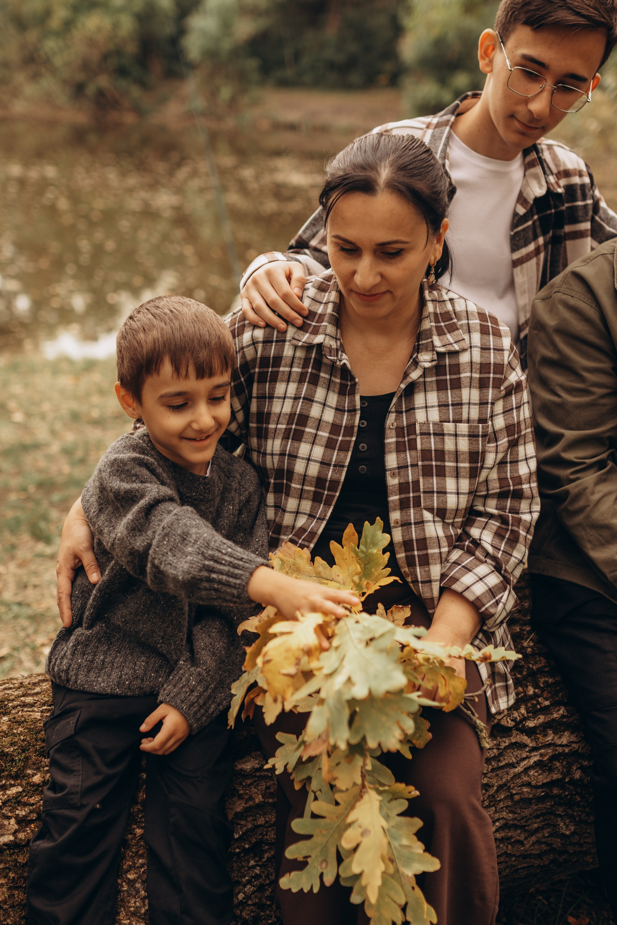 Осеняя семейная фотосессия на Ртищевском пруду. Фотограф в Ставрополе Svetlana Matveeva