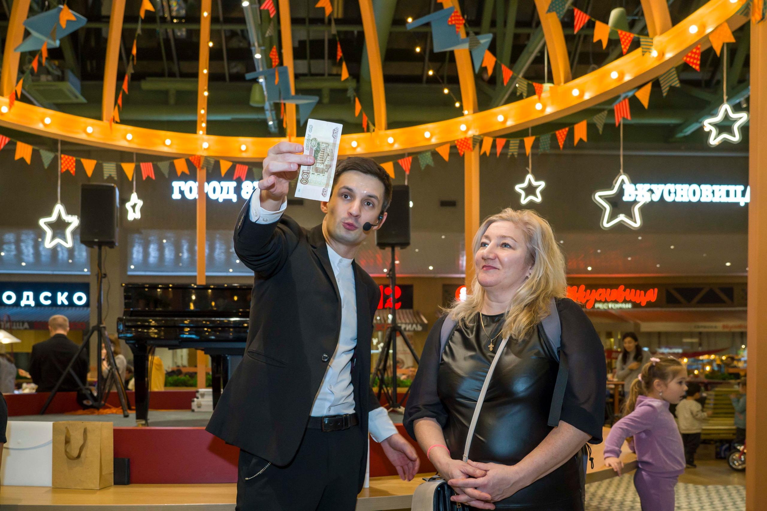 Детский праздник. Фотограф в Санкт-Петербурге. Репортажная и все съёмки для бизнеса