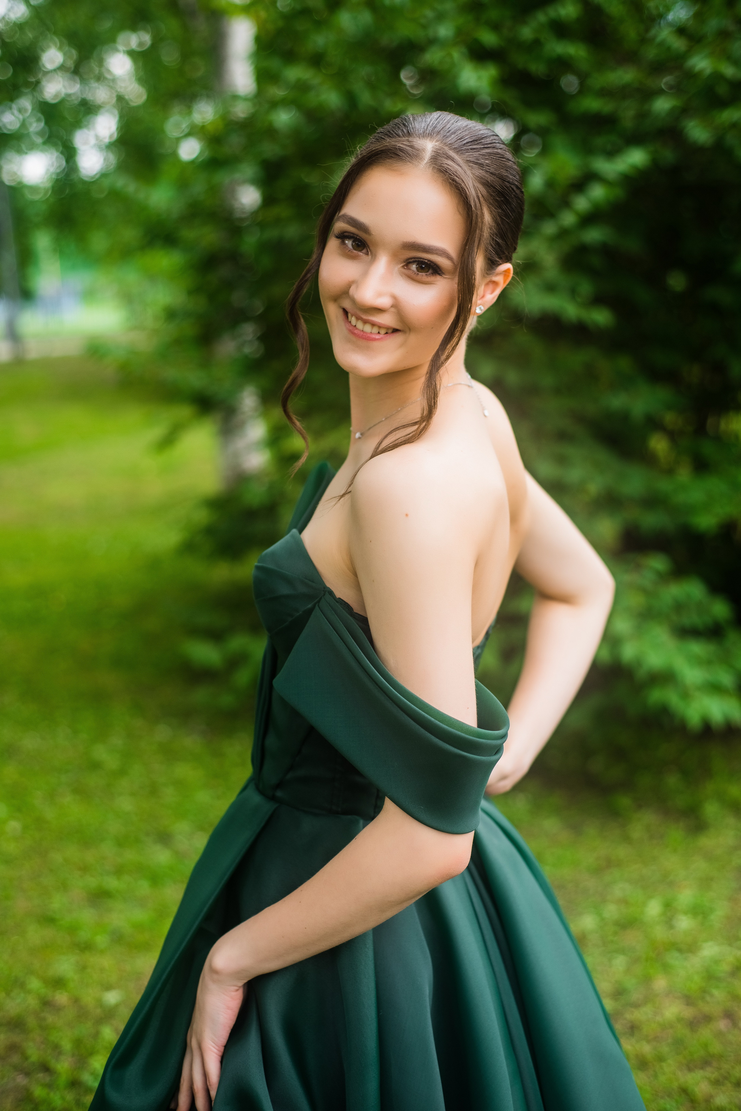 Гимназия г. Артем — 11 класс. Фотограф Ярмишко Дарья. Выпускные фотокниги