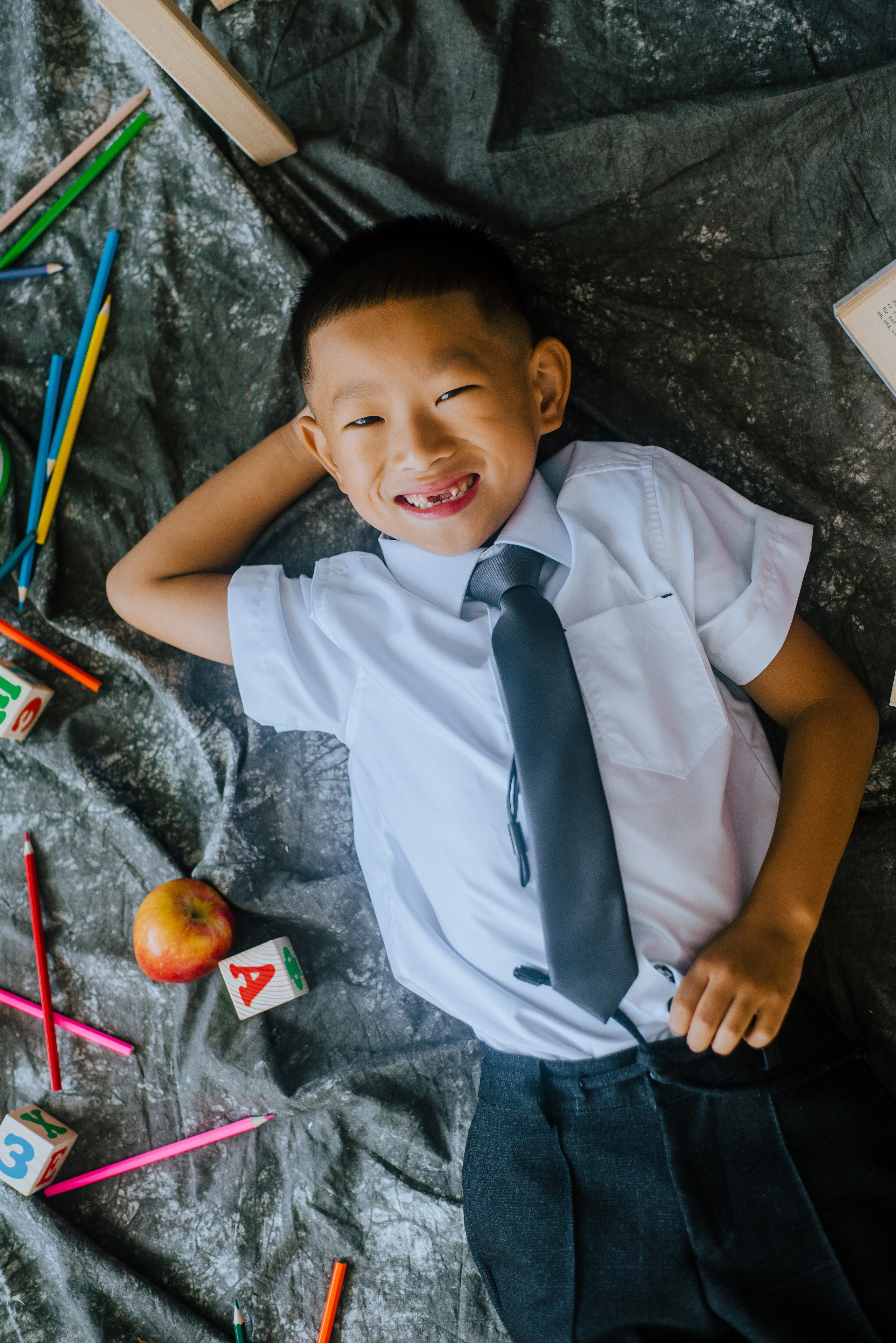 Фотопроект для начальных классов. Фотограф Ярмишко Дарья. Выпускные фотокниги