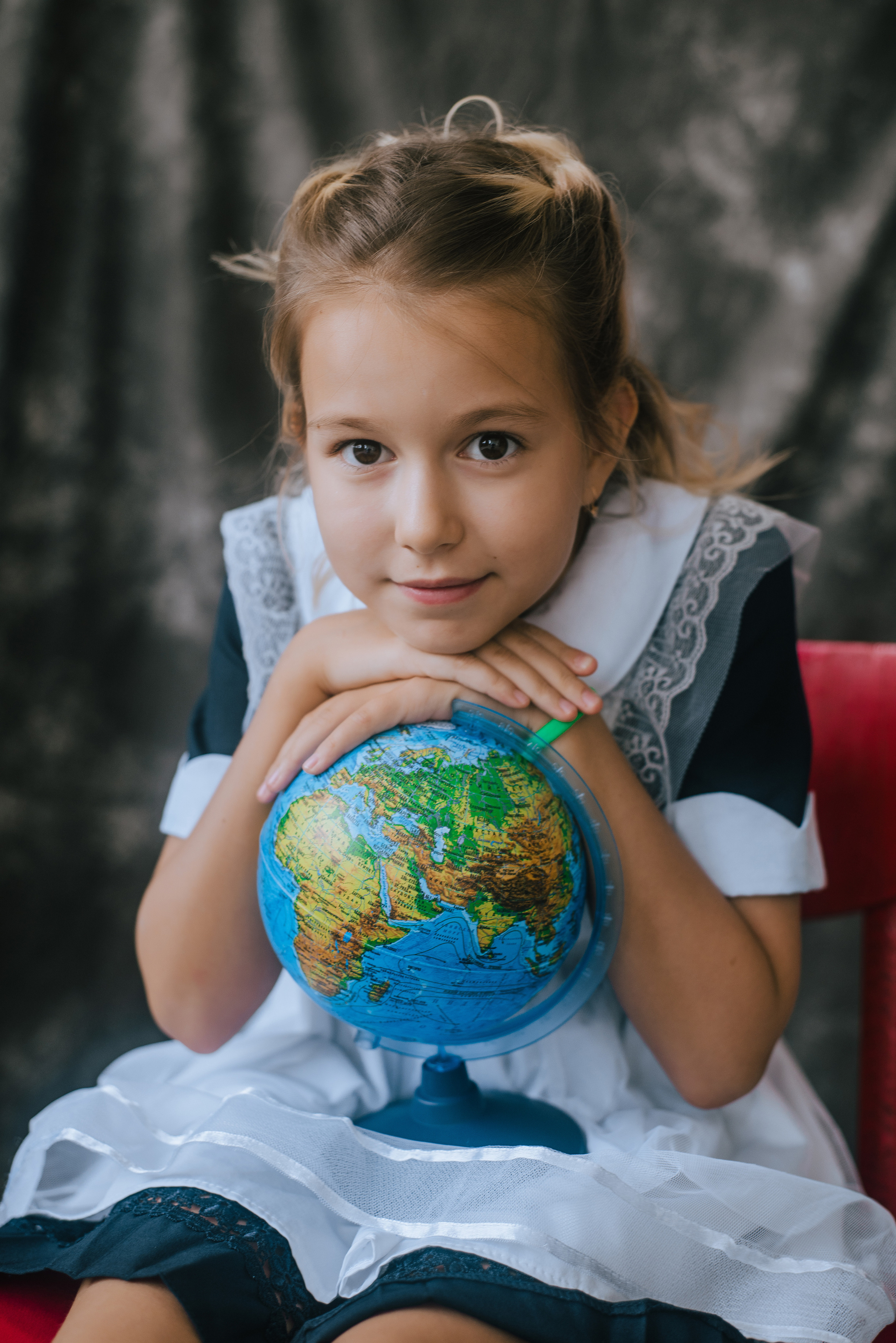 Фотопроект для начальных классов. Фотограф Ярмишко Дарья. Выпускные фотокниги