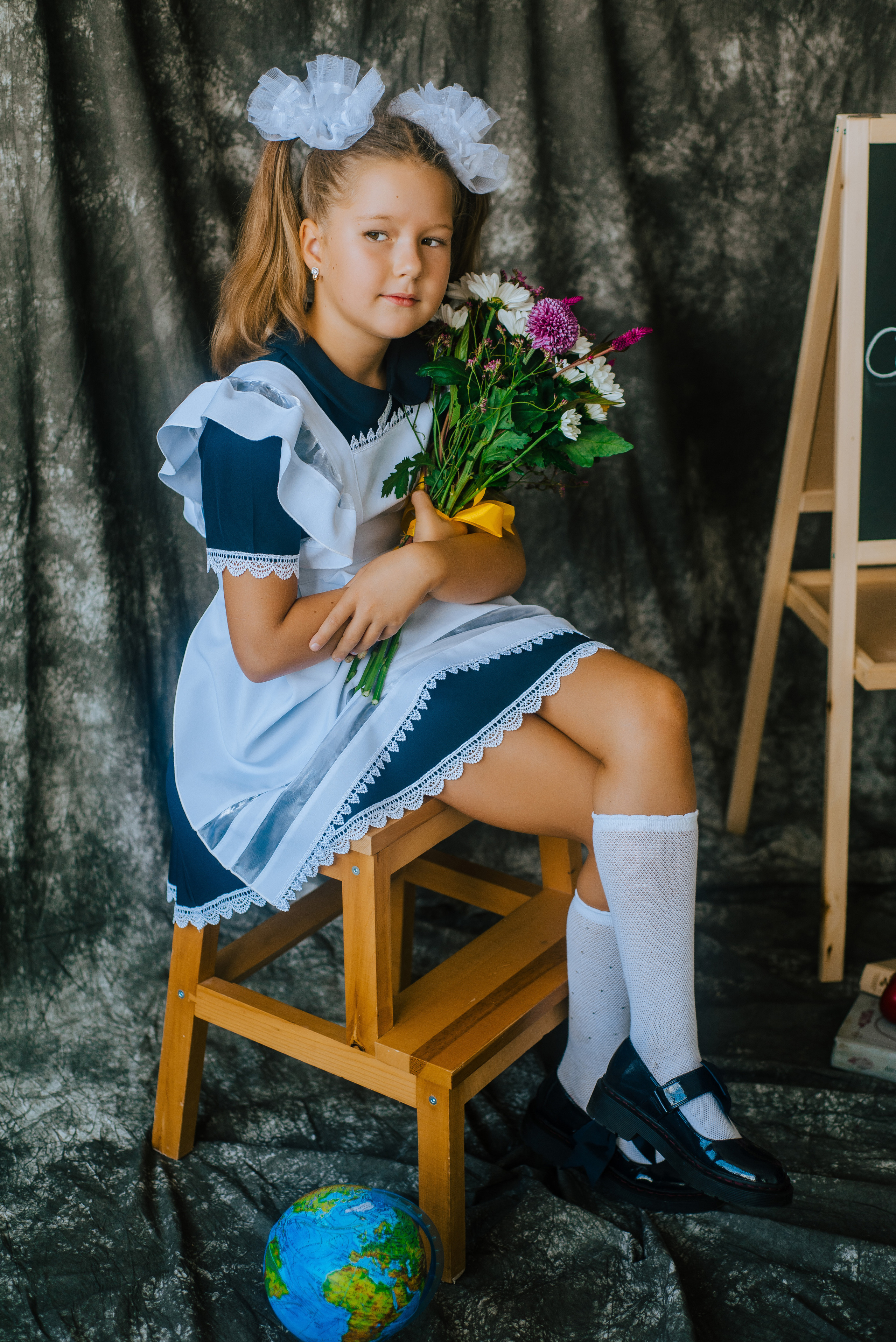 Фотопроект для начальных классов. Фотограф Ярмишко Дарья. Выпускные фотокниги