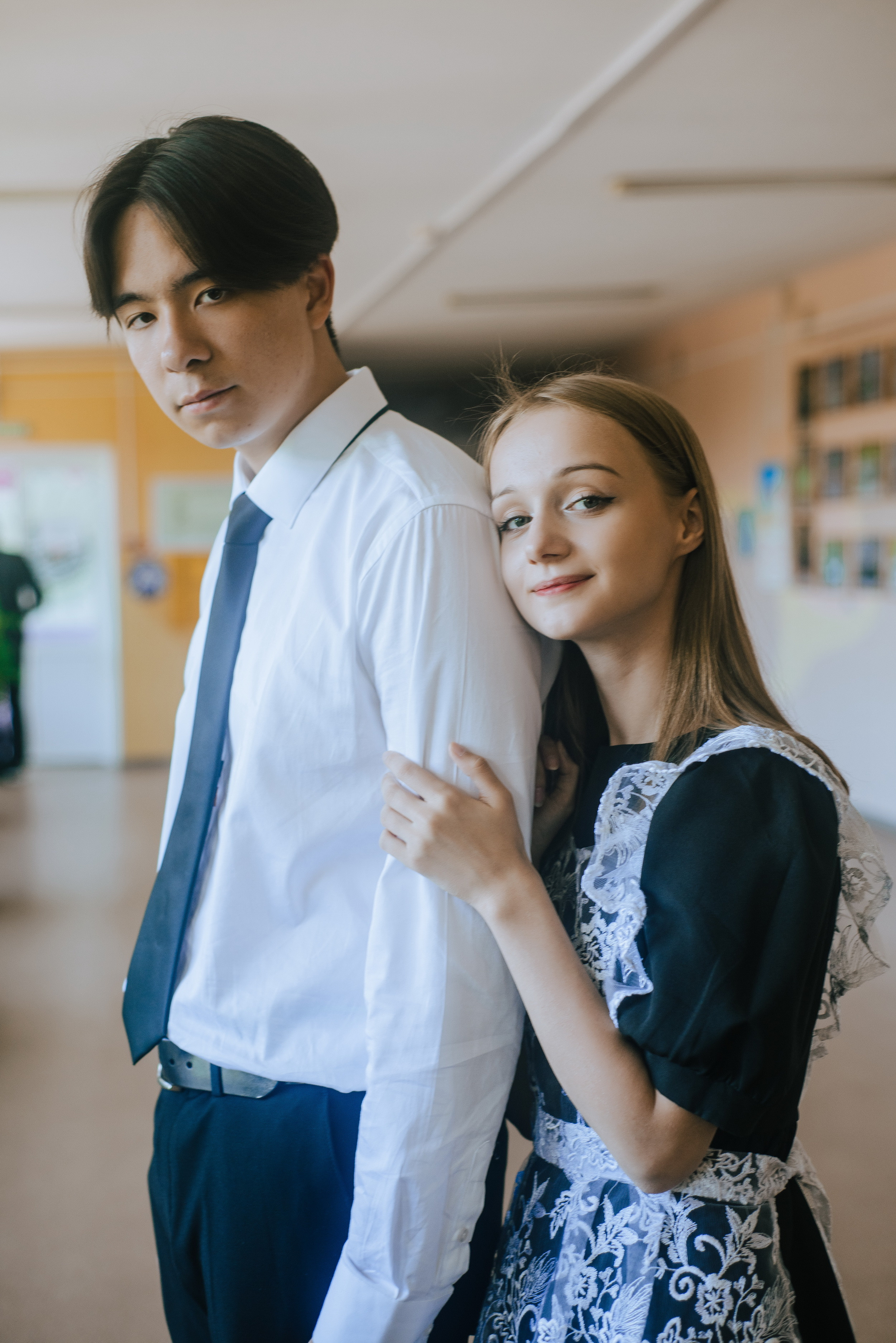 Гимназия г. Артем — 11 класс. Фотограф Ярмишко Дарья. Выпускные фотокниги