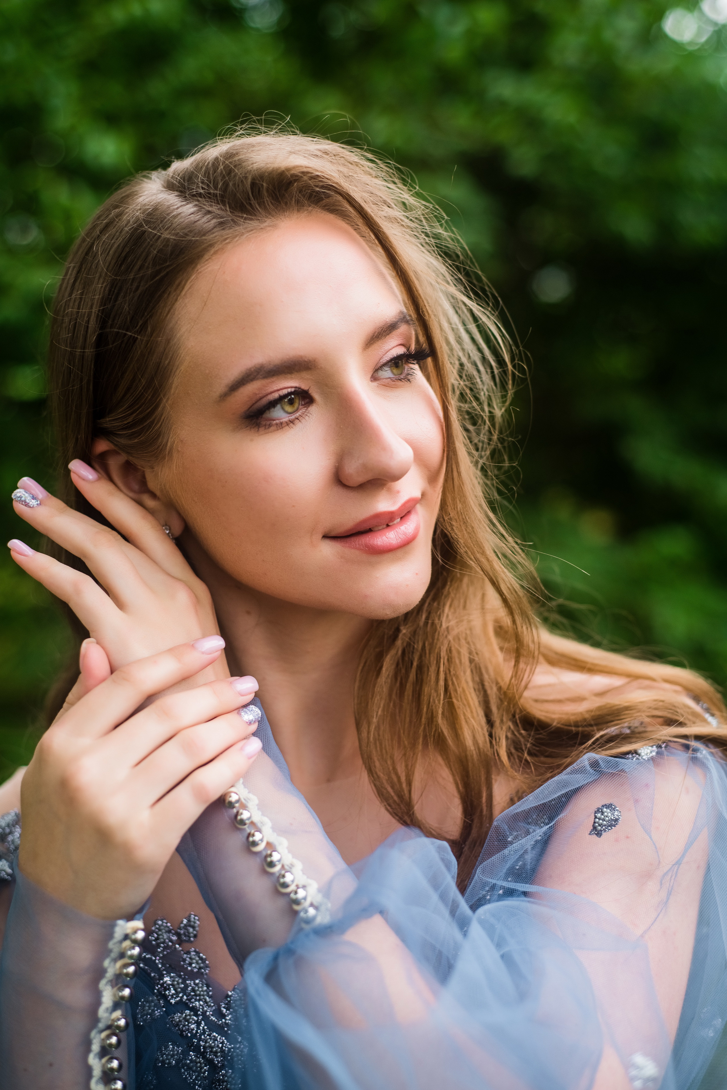 Гимназия г. Артем — 11 класс. Фотограф Ярмишко Дарья. Выпускные фотокниги