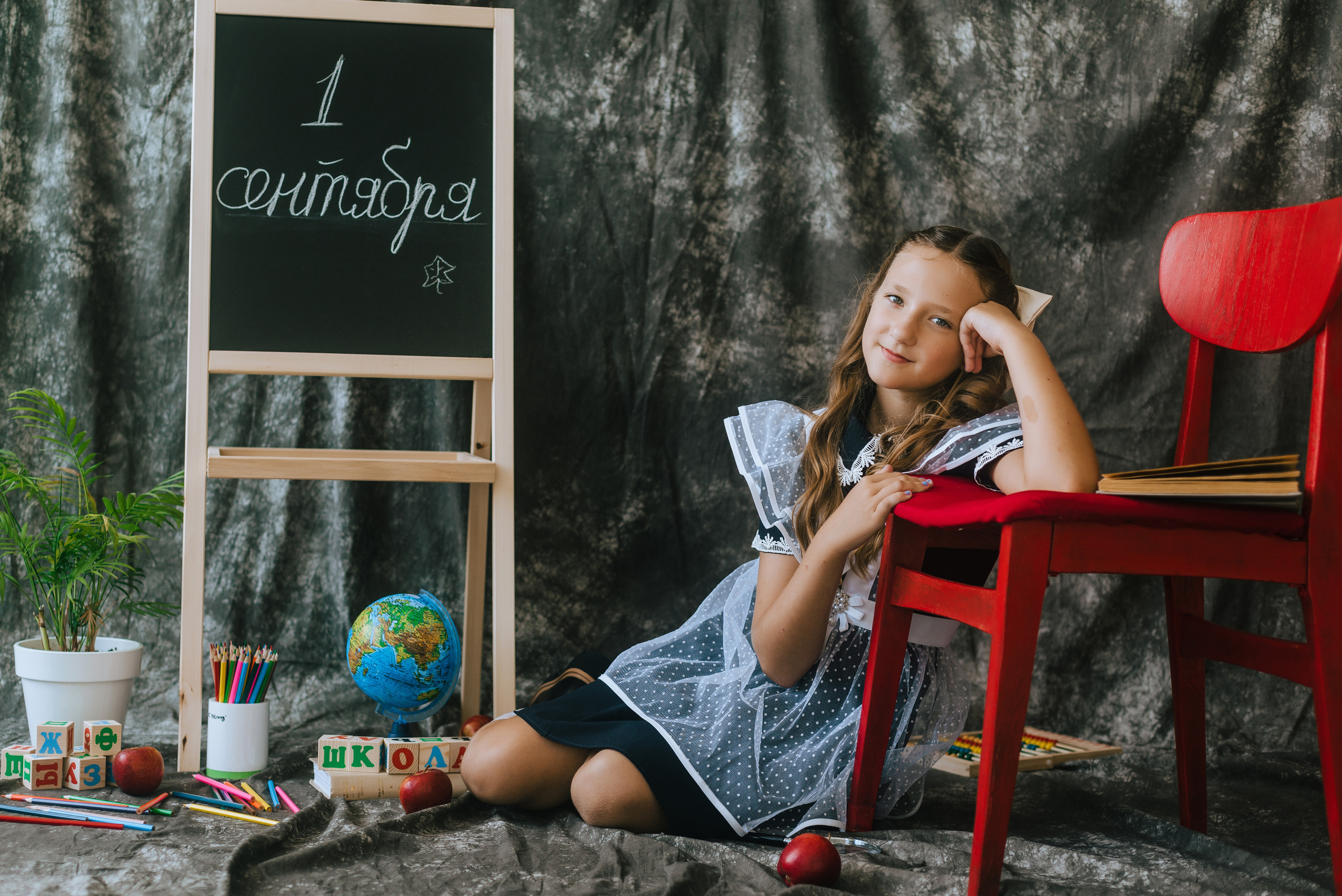 Фотопроект для начальных классов. Фотограф Ярмишко Дарья. Выпускные фотокниги