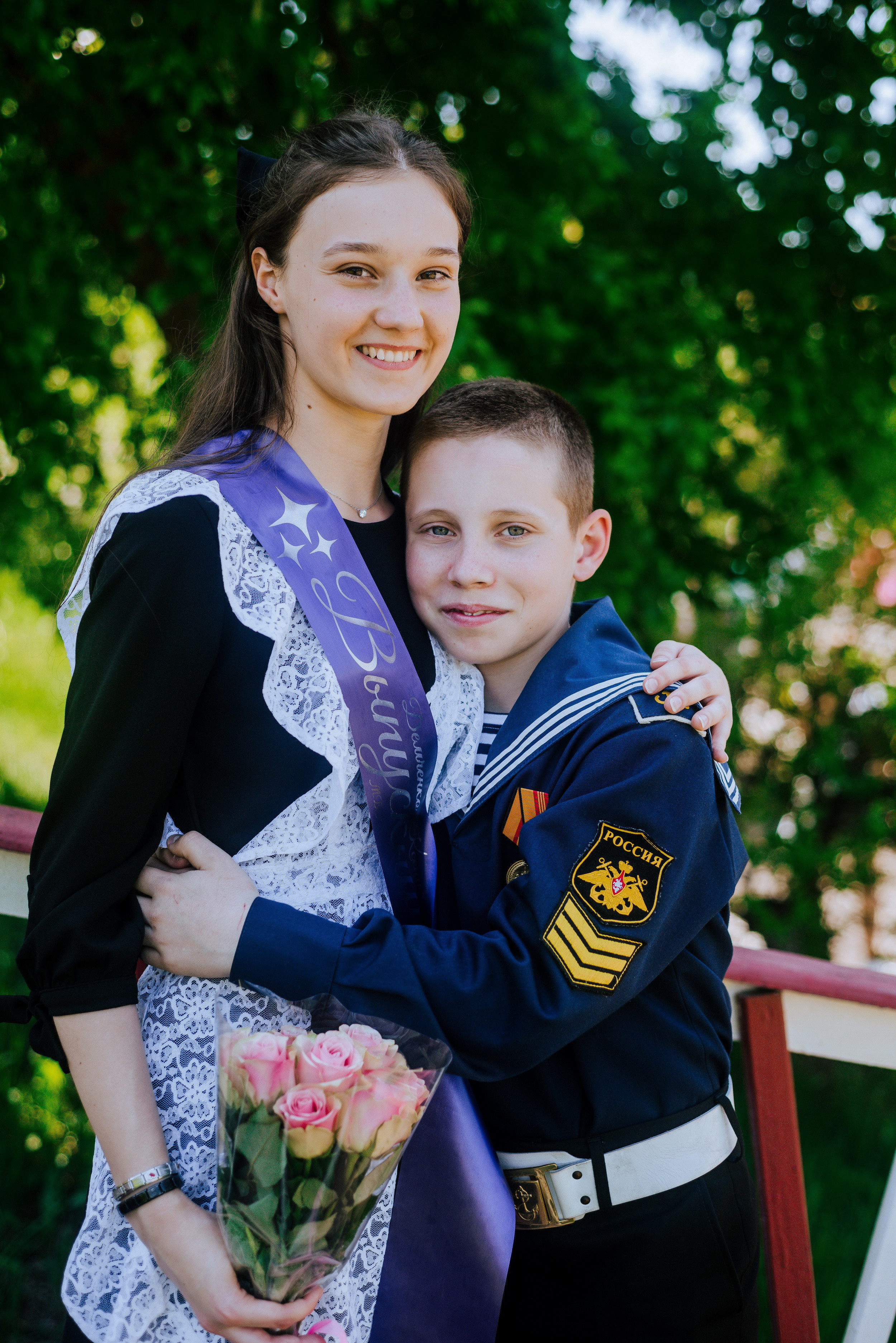 Гимназия г. Артем — 11 класс. Фотограф Ярмишко Дарья. Выпускные фотокниги