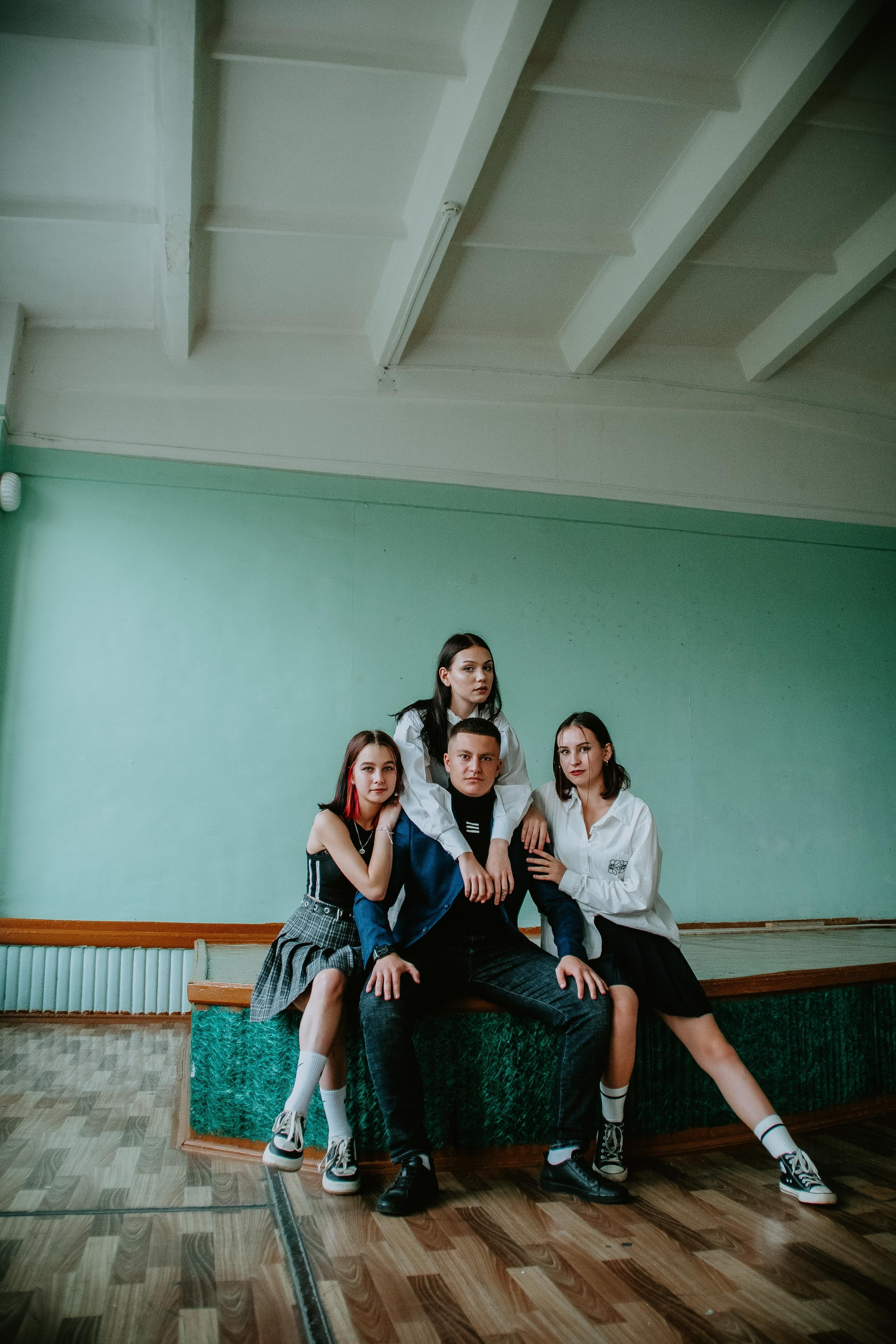 Гимназия г. Артем — 11 класс. Фотограф Ярмишко Дарья. Выпускные фотокниги