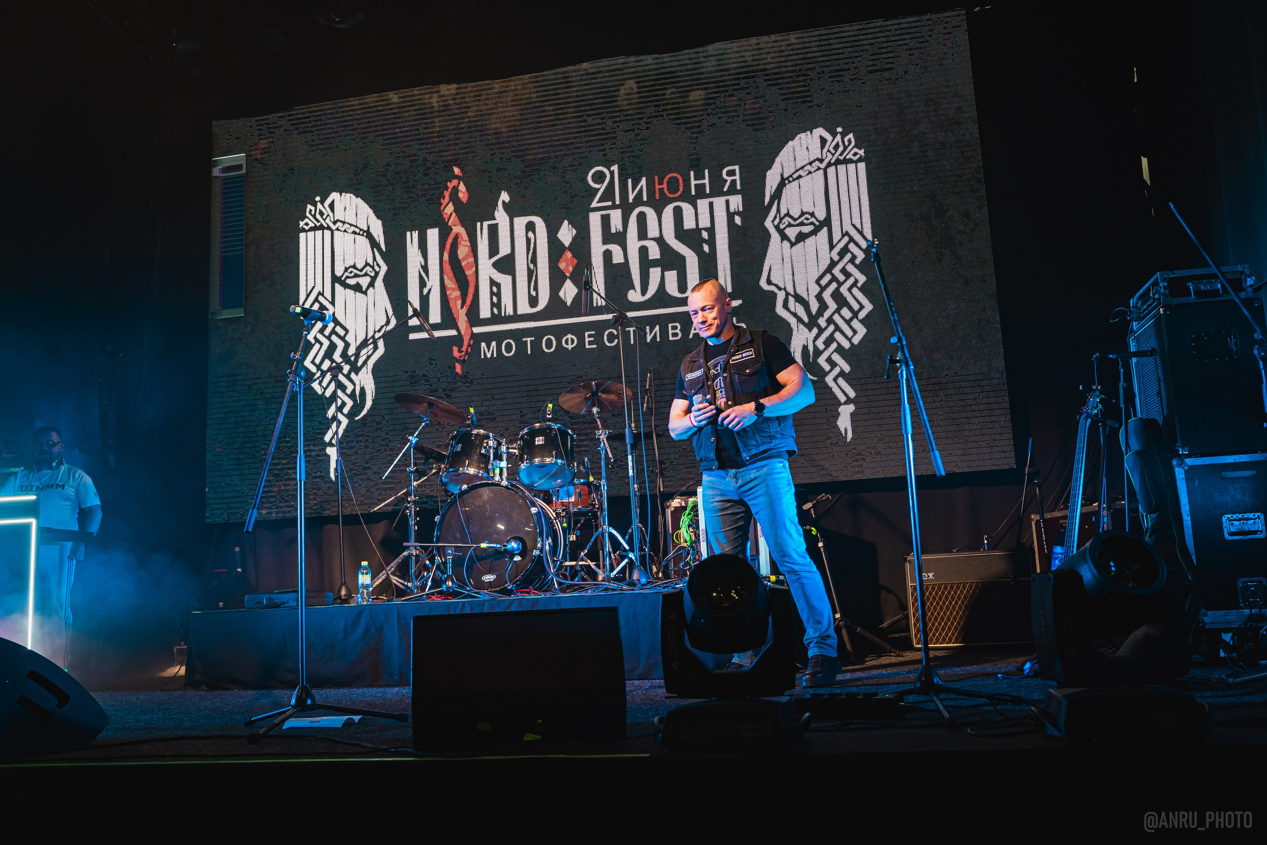 Выставка, гости на Nord fest. Репортажный фотограф Анастасия Рубцова