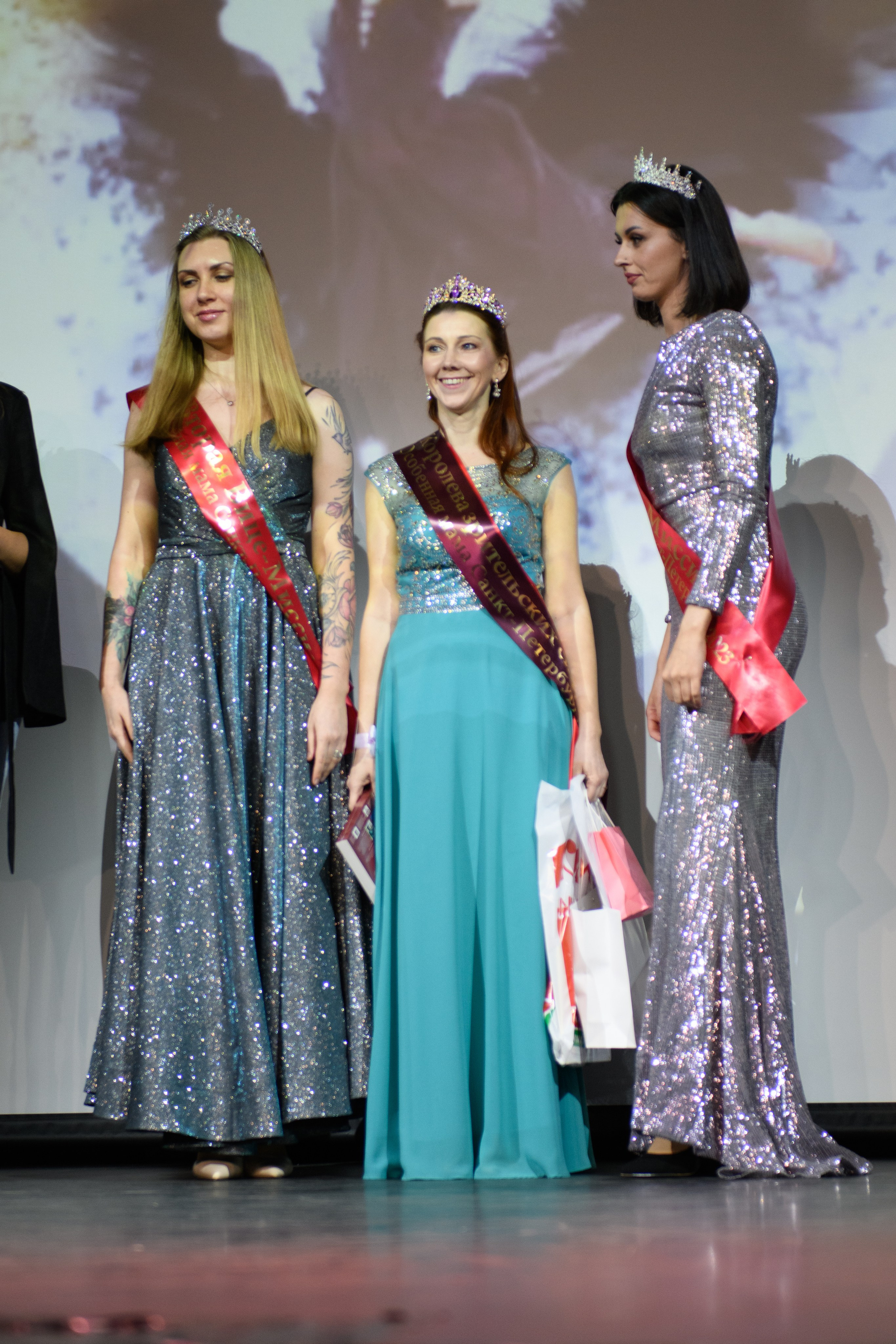 Финал конкурса красоты и материнства «Особенная мама». Организация и проведение фотосъемок в Санкт-Петербурге. Фотограф Смирягин Илья