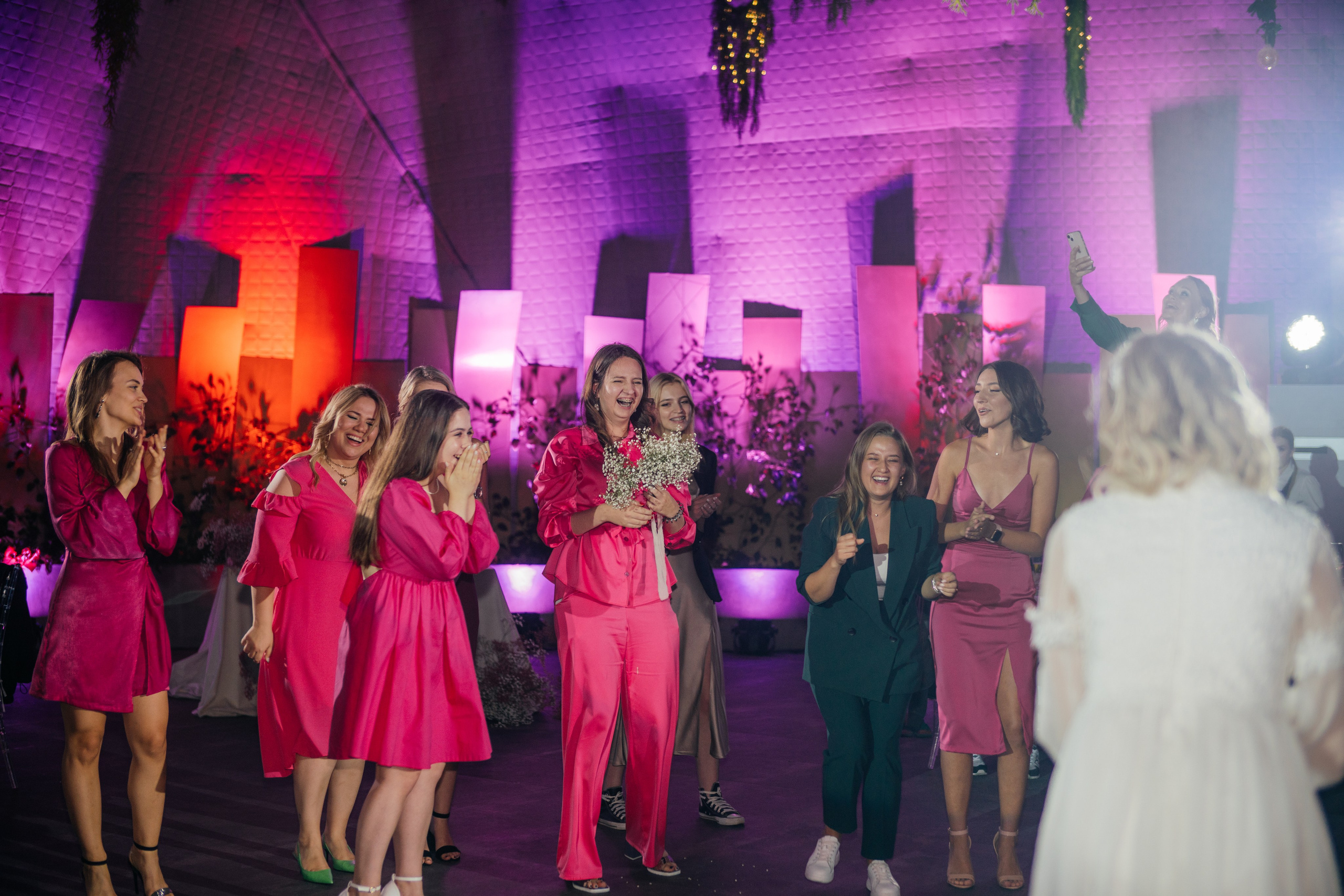 Свадебный день Максим и Вита. Графский Парк. Свадебный и семейный фотограф Надежда Соловьева