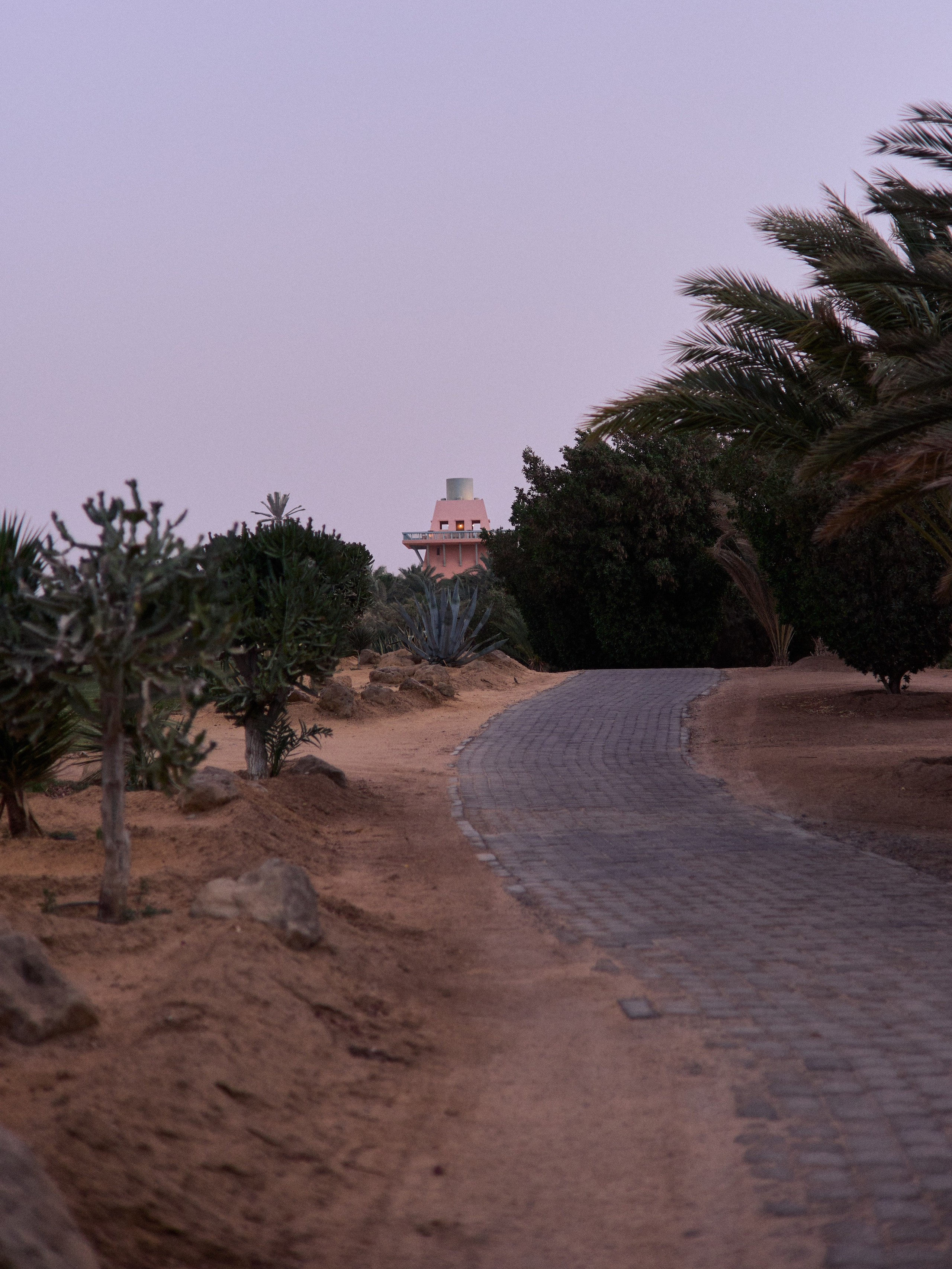 Другое 2. Jorgis Talè — photographer, kind person, teacher of arts and other mag