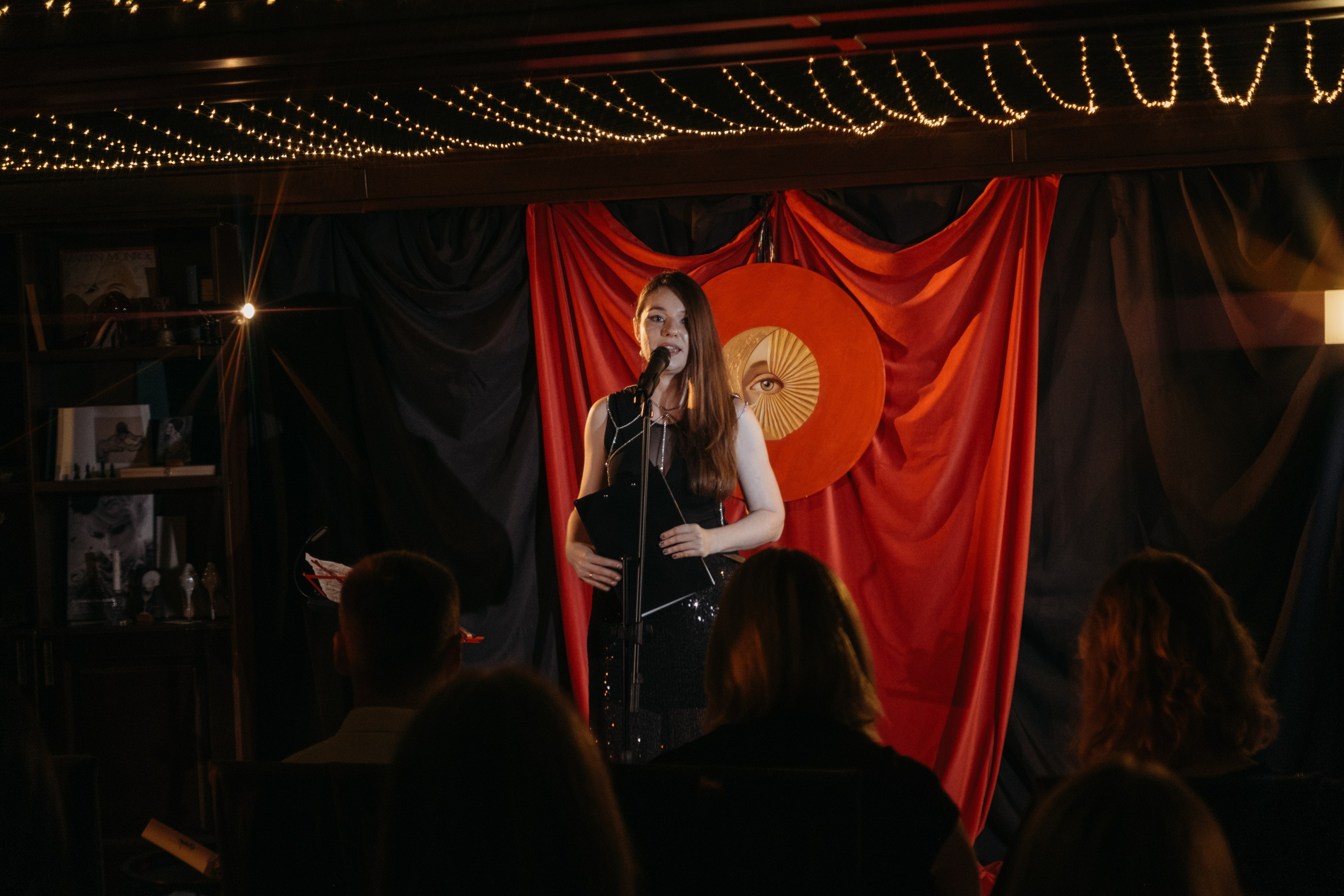 Поэтические встречи «Уютные чтения». Репортажный фотограф в Сочи Екатерина Вежливцева