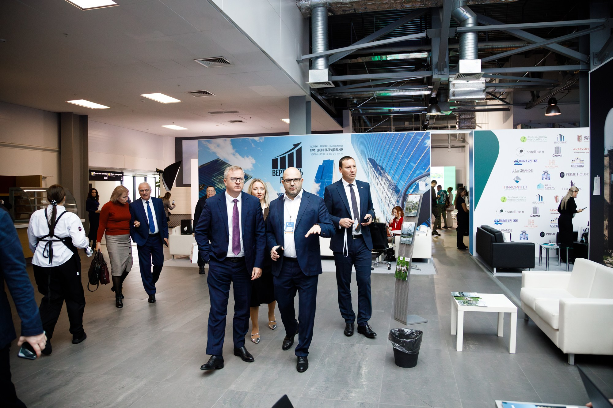 «Строим будущее Сибирь» 2025. Бизнес фотограф в Новосибирске Александр Рощин