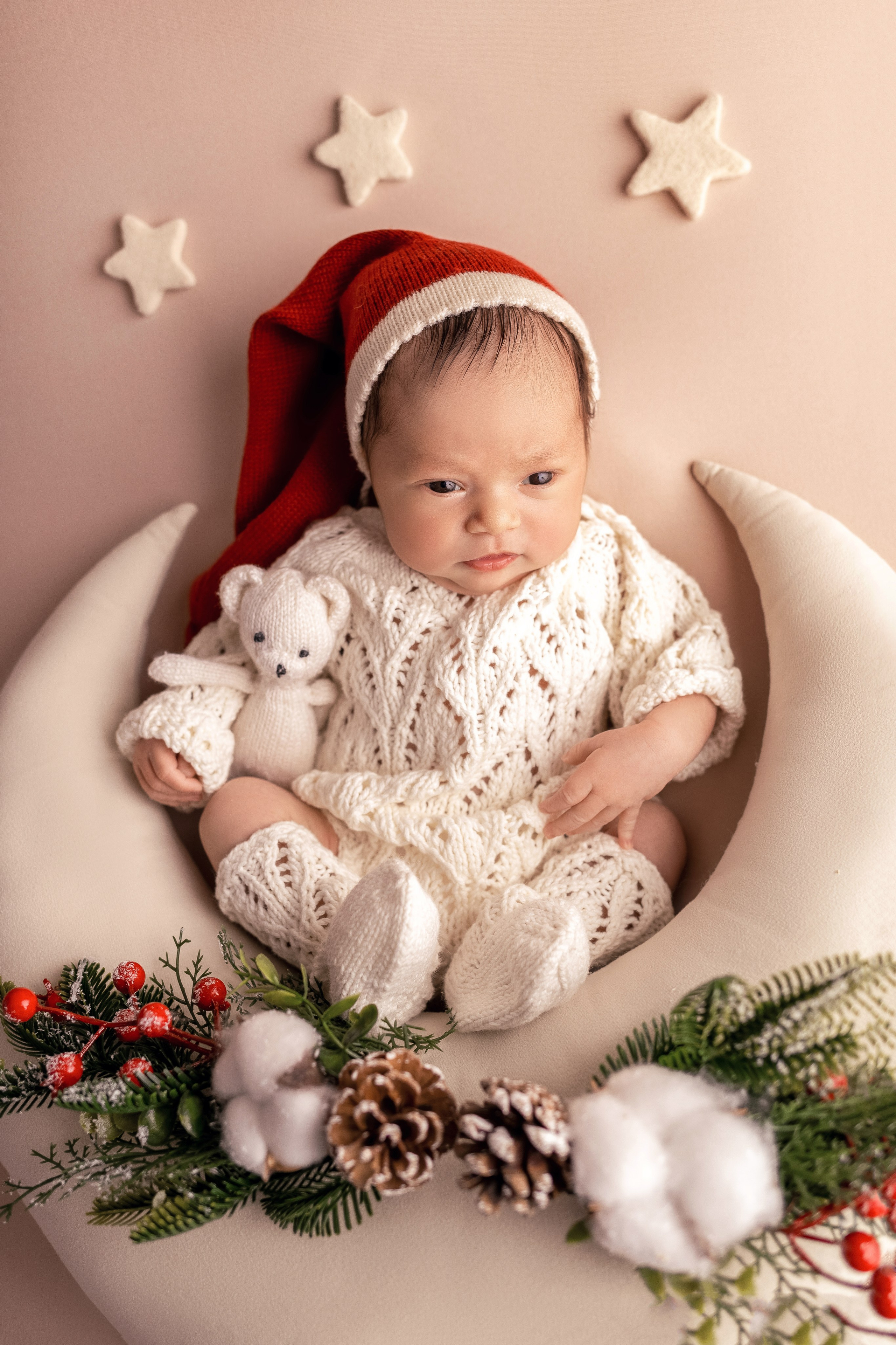 Классическая фотосессия малыша. Фотограф новорожденных малышей в Омске и Омской области Эльвира Камаева