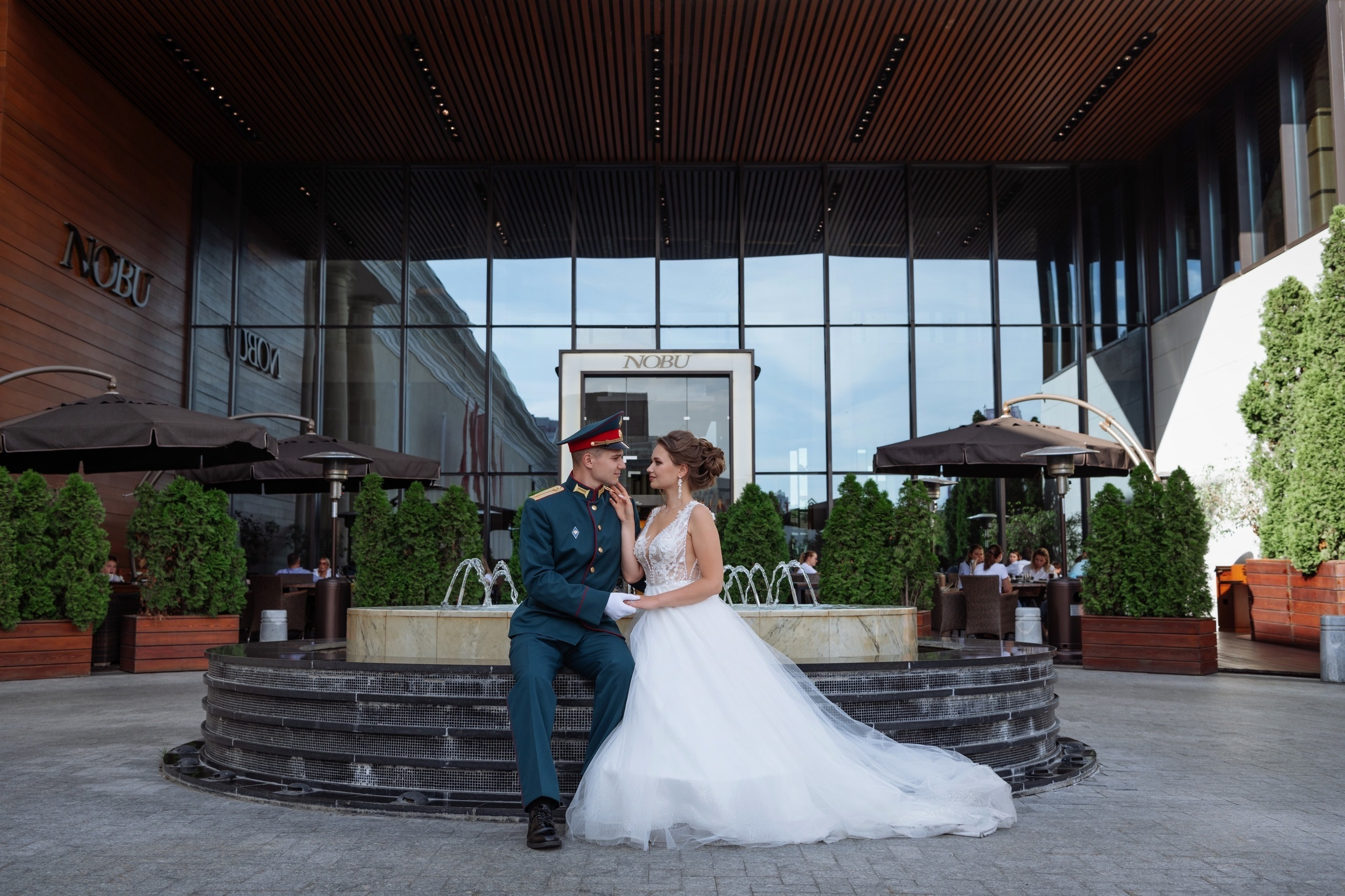Свадебная фотосессия красивой пары Олеси и Александра. Бизнес фотограф в Москве Алексей Кознев