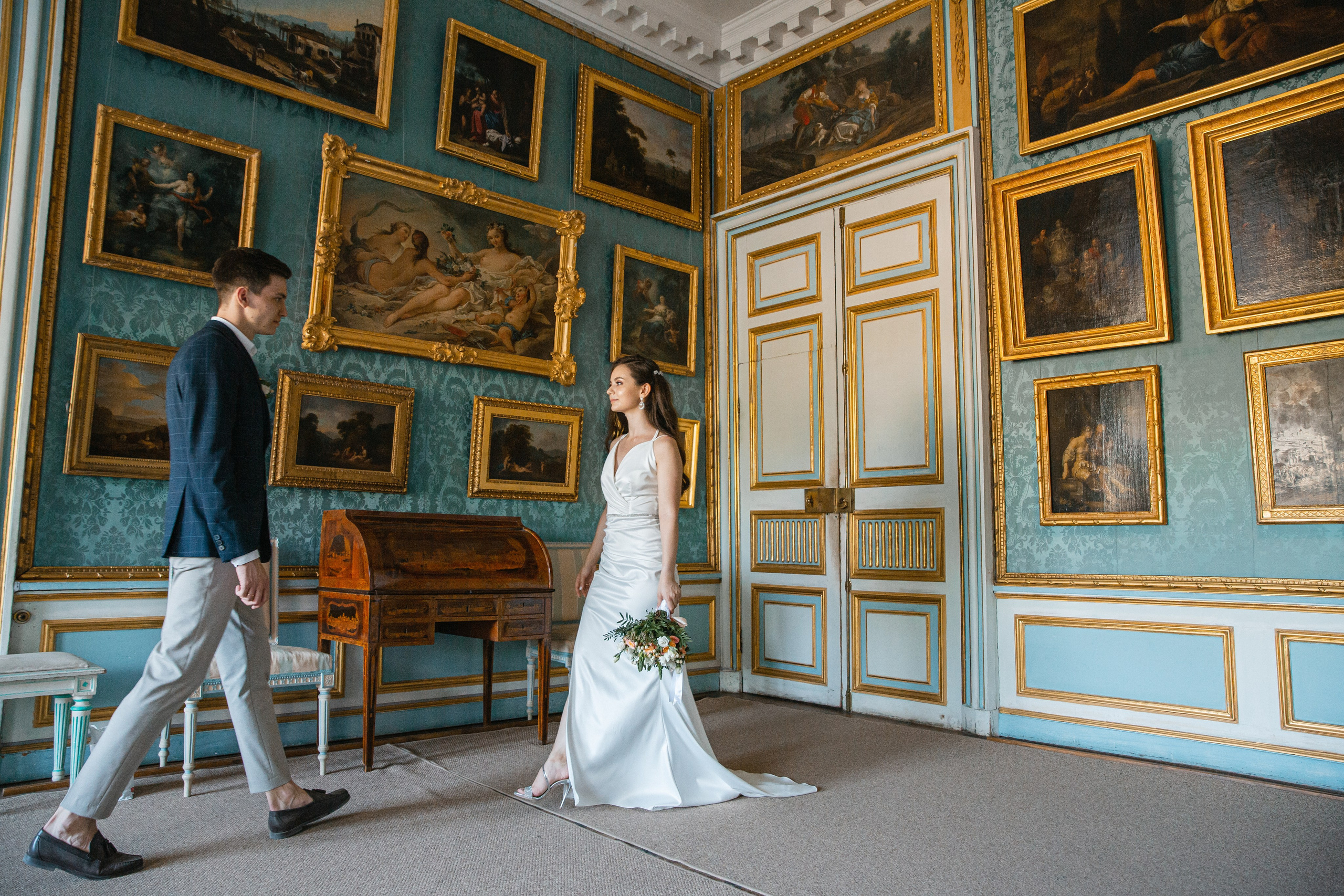 Свадебная фотосессия в усадьбе Кусково. Фотограф и видеограф Анна Домашенко