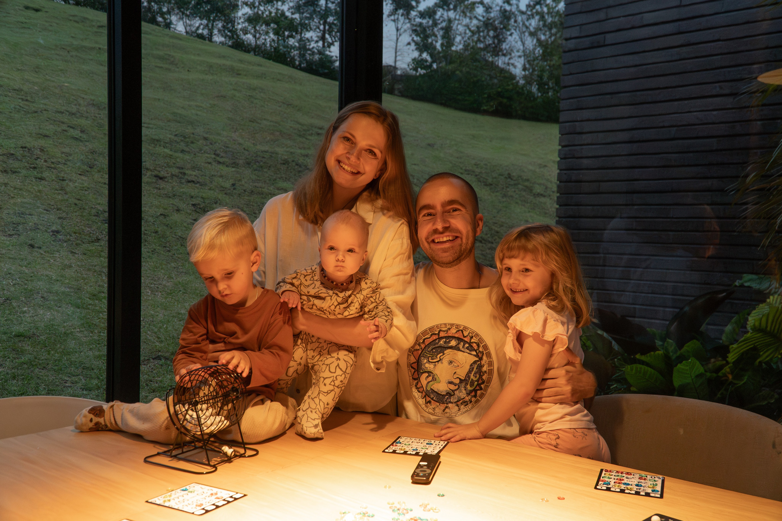 Olga and Family. Wedding Photographer in Barcelona and Medellin