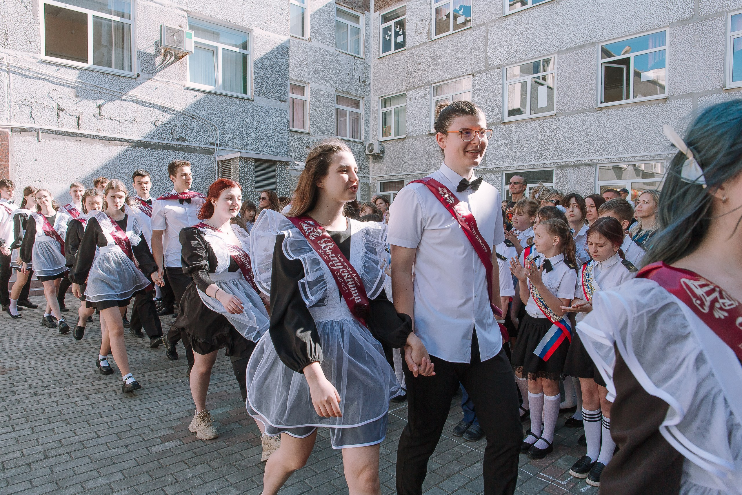 11 класс 33 школа. Выпускные альбомы Натальи Бутко: Новороссийск, Анапа, Геленджик