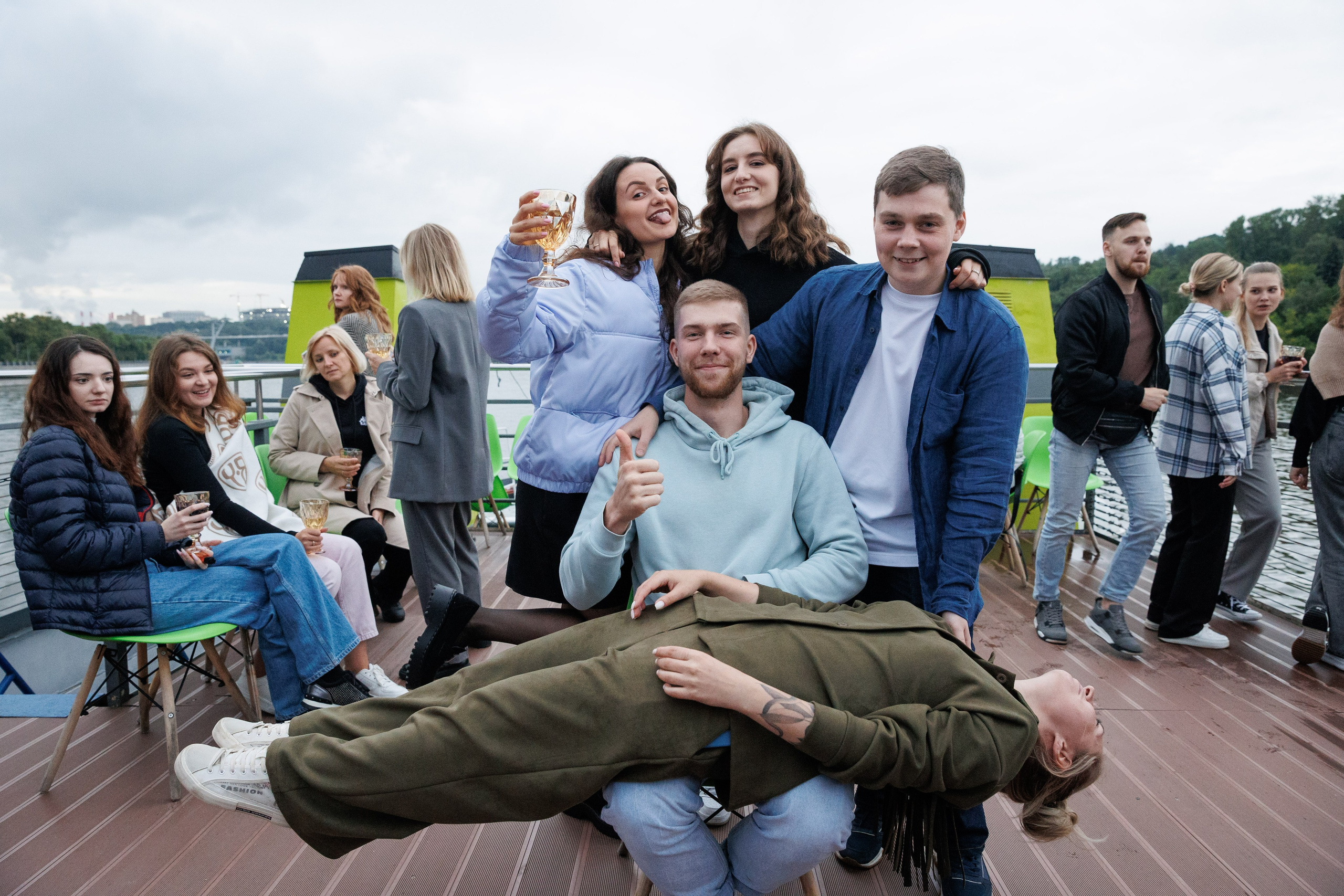 На теплоходах музыка играет. Репортажный Фотограф в Москве Юра Гушан