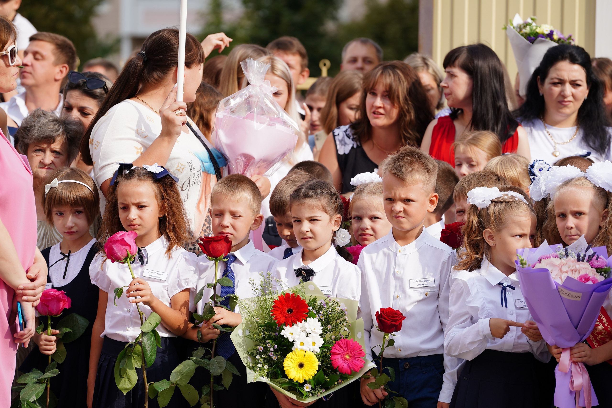 1 сентября Линейка. MEMENTO.Выпускные альбомы, школьные, юбилейные и другие книги. Ростов-на-Дону