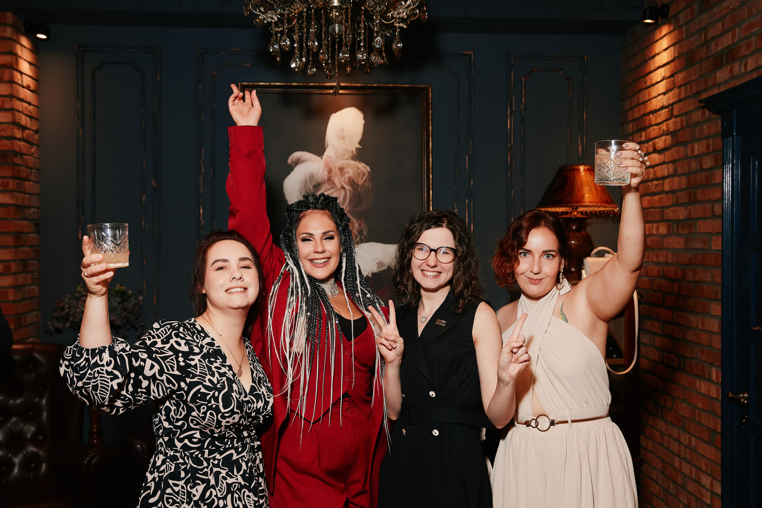 HOLIDAY IN AVRORA ROOM 10.08. Свадебный репортажный фотограф краснодар максим дремов дрёмов фотосессия студия цена