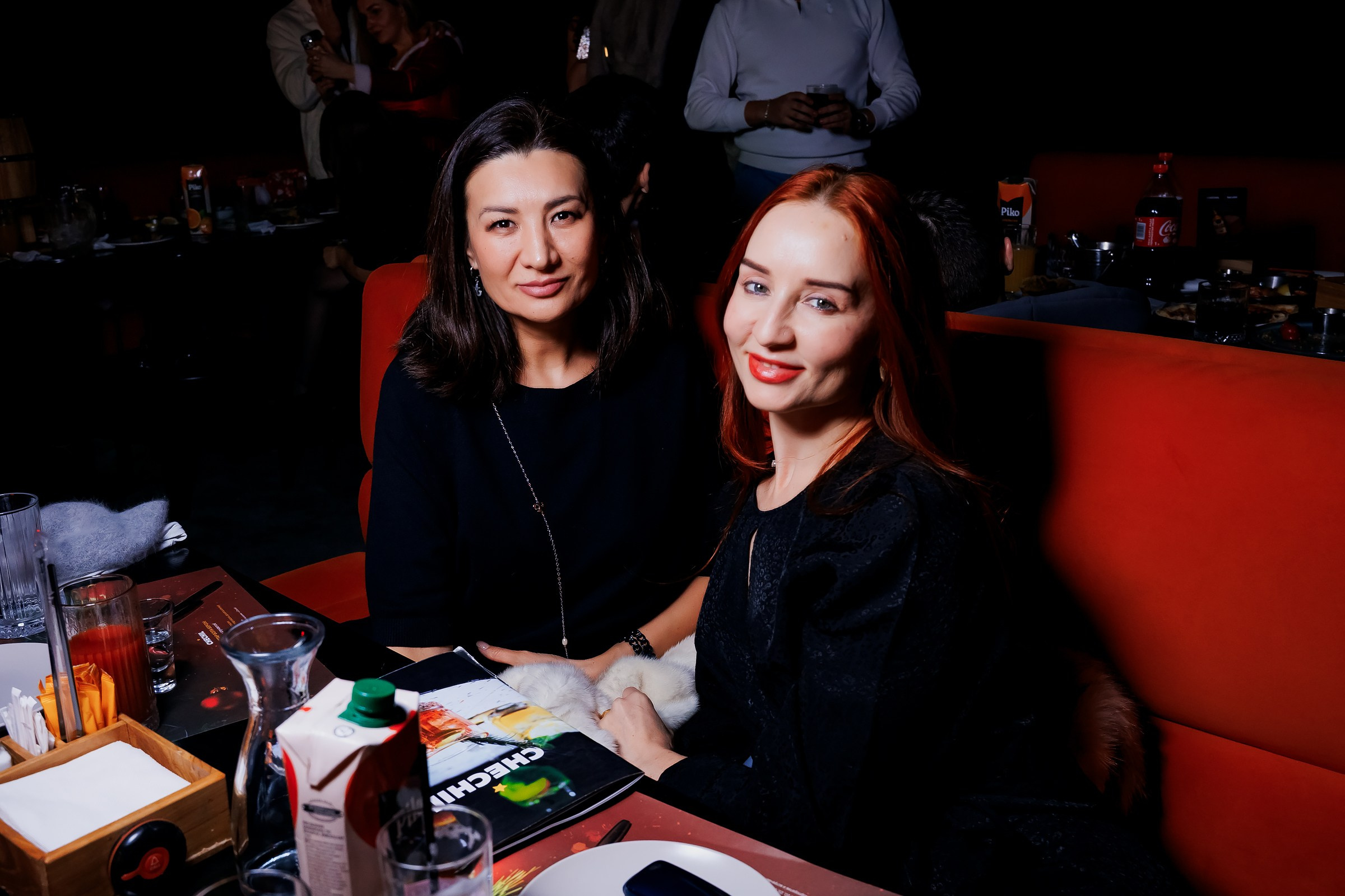 Chechil Pub в ТД Дана-Chechil Розыбакиева. Репортажный фотограф в Алматы Каюпов Сержан