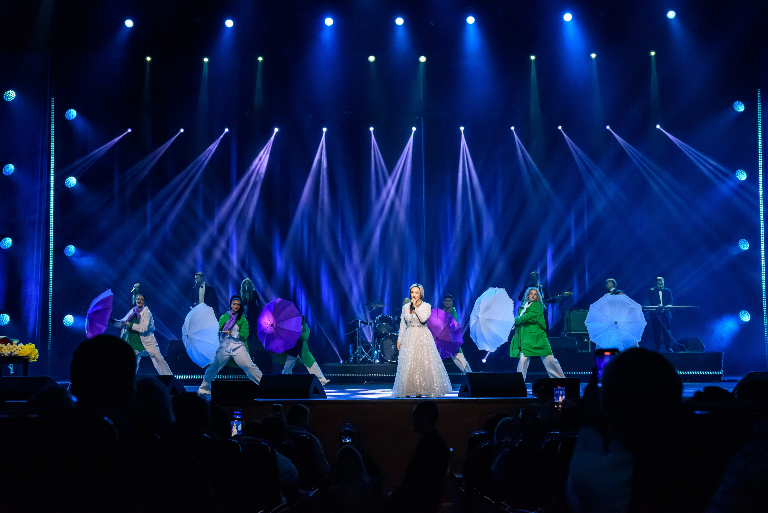 Лариса Рубальская «40 лет с песней по жизни» — Крокус Сити Холл. Бренд-фотограф для экспертов и блогеров в Москве Влада Горбовская