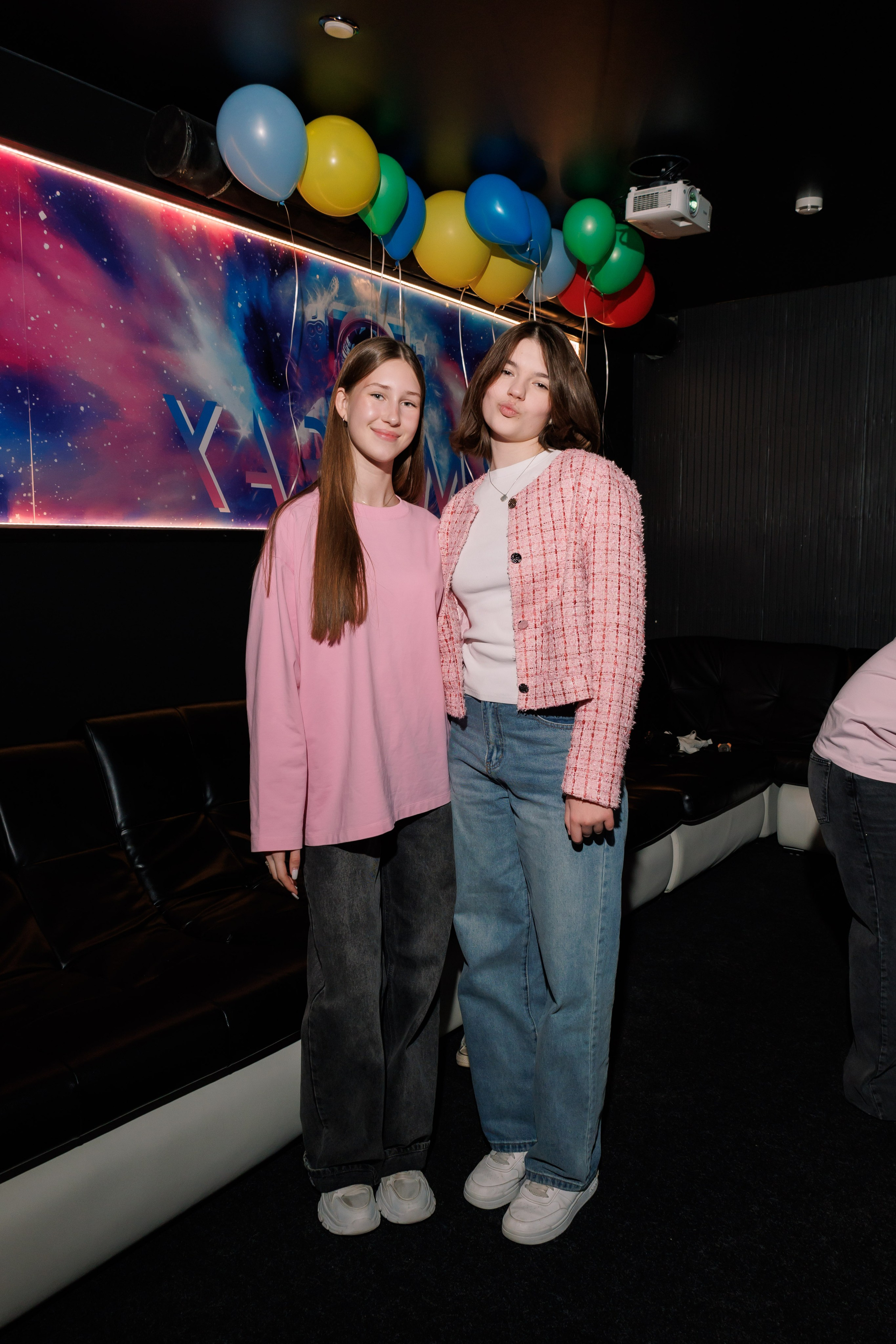 День Рождения в караоке. Фотограф в Москве Дмитрий Емельянов